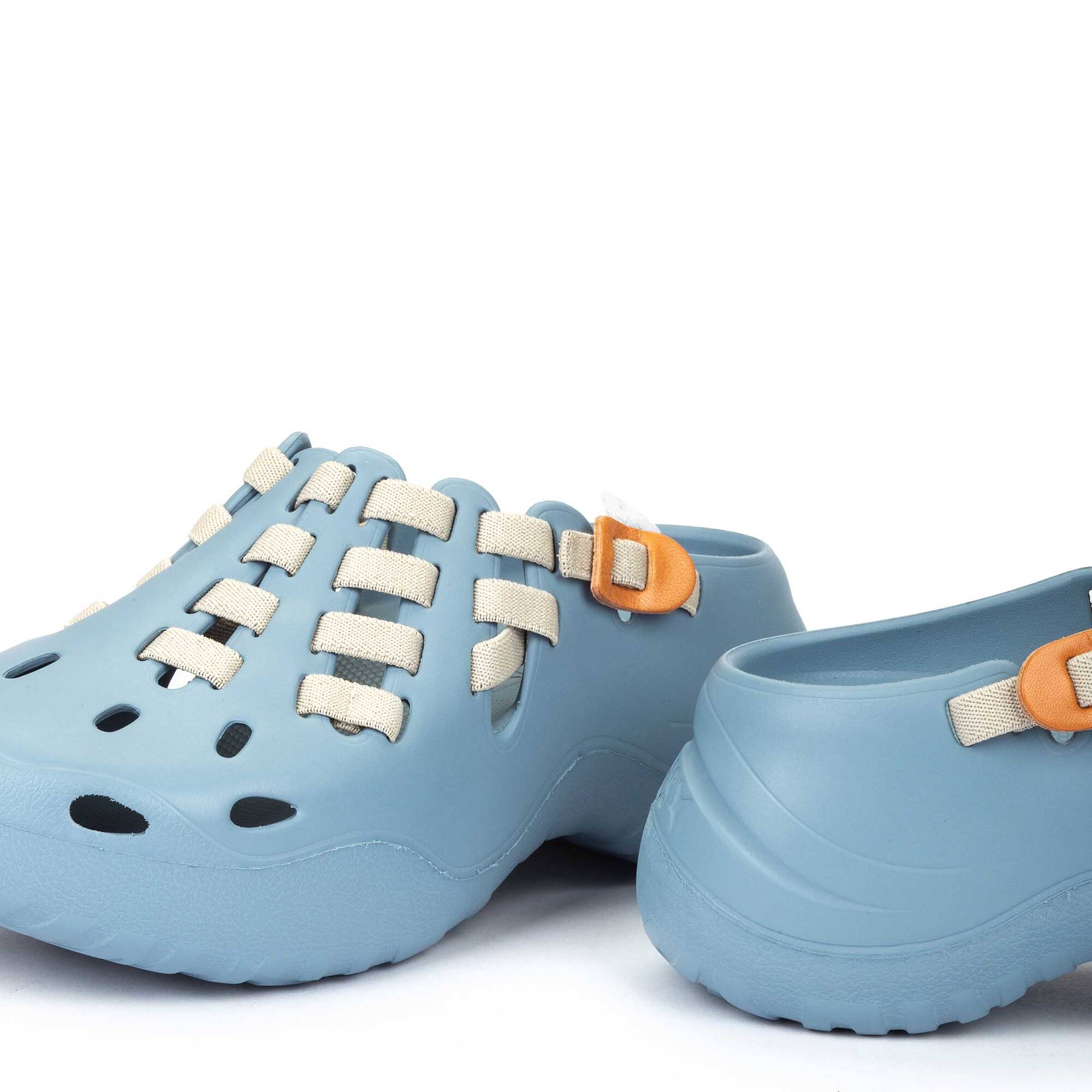 Pikolinos clogs clearance