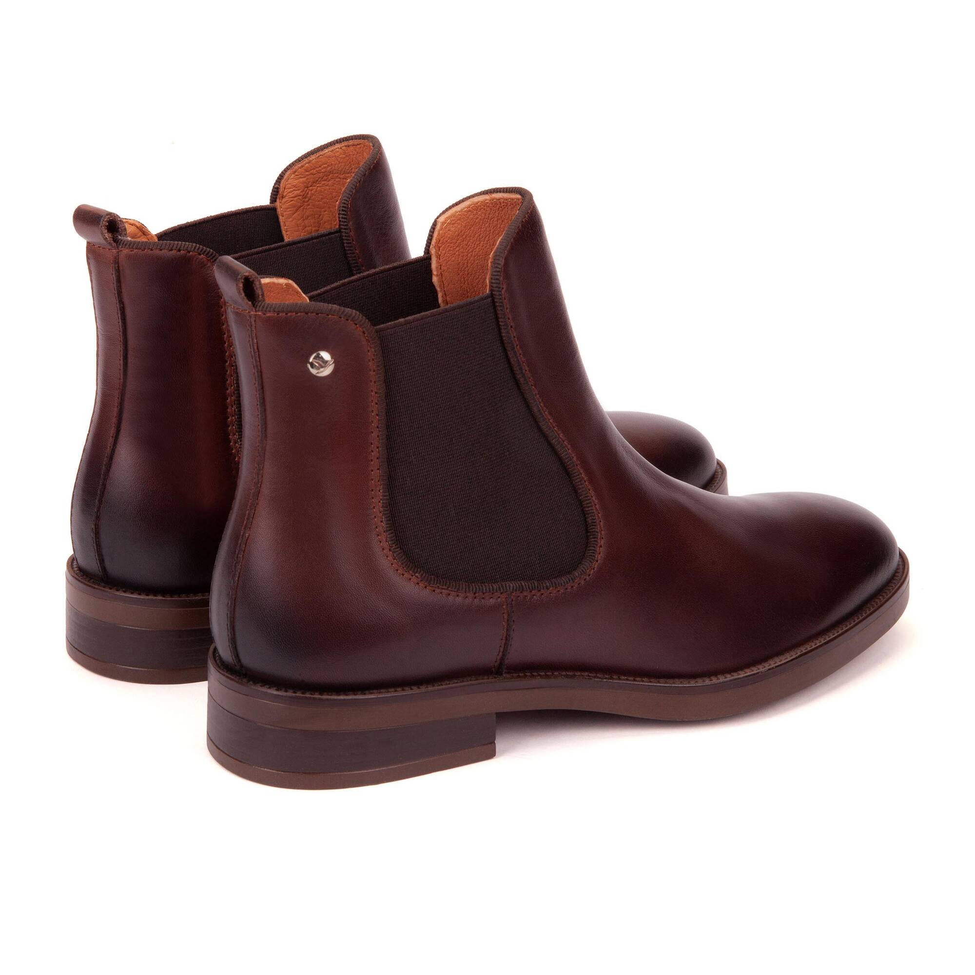 Flat ankle boots | PUERTOLLANO W3C-8594, CAOBA, large image number 30-W3C-8594_130_Pikolinos_PUERTOLLANO_CAOBA_full.jpg | null