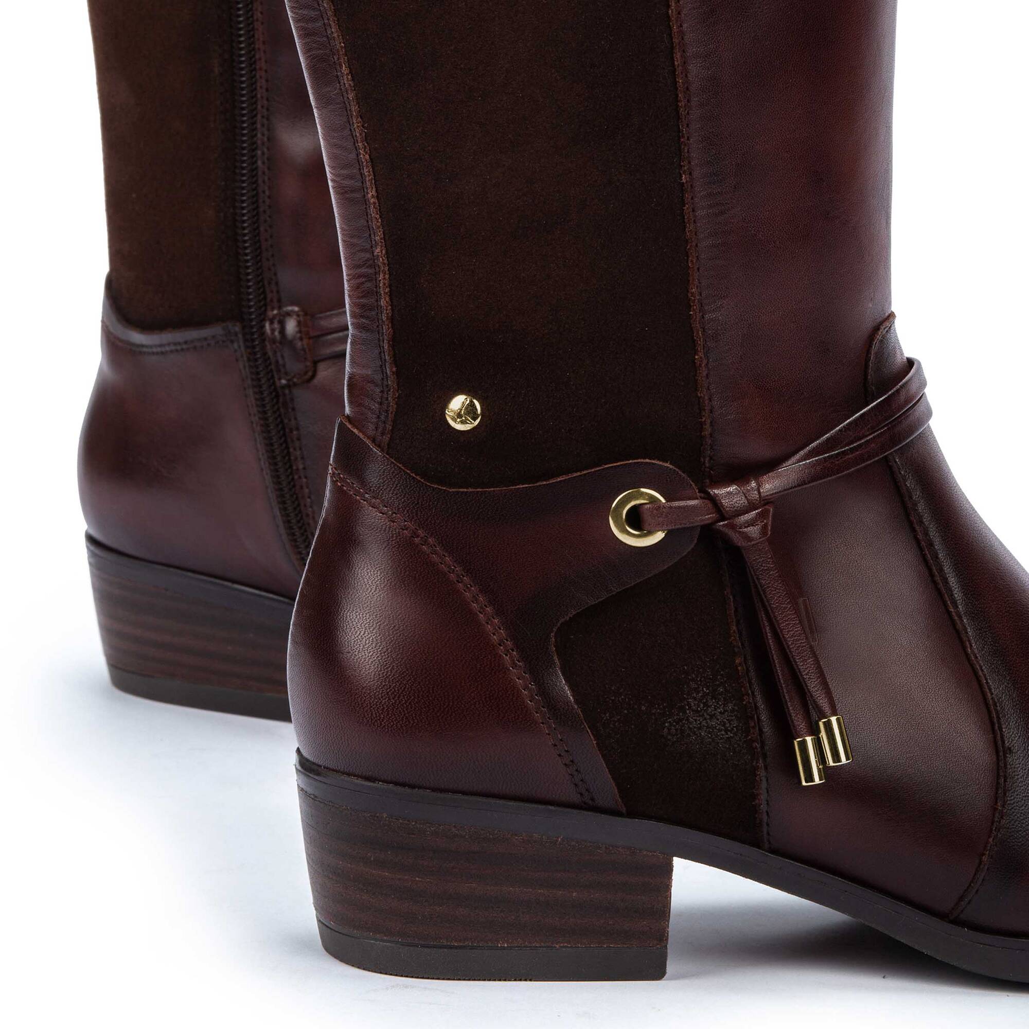 Pikolinos mid calf boots best sale