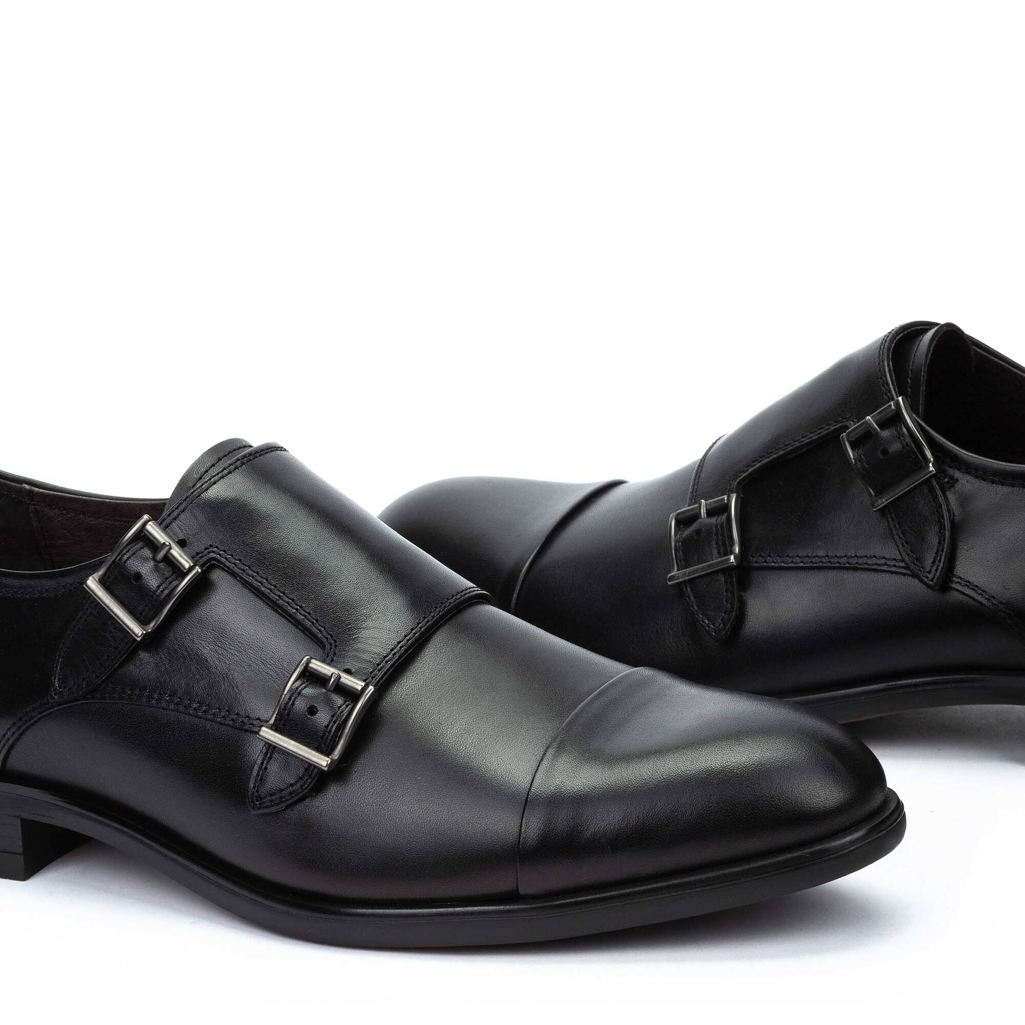 Schn&uuml;rschuhe | BRISTOL M7J-3229, BLACK, large image number 60-M7J-3229_000_Pikolinos_BRISTOL_BLACK_full.jpg | null