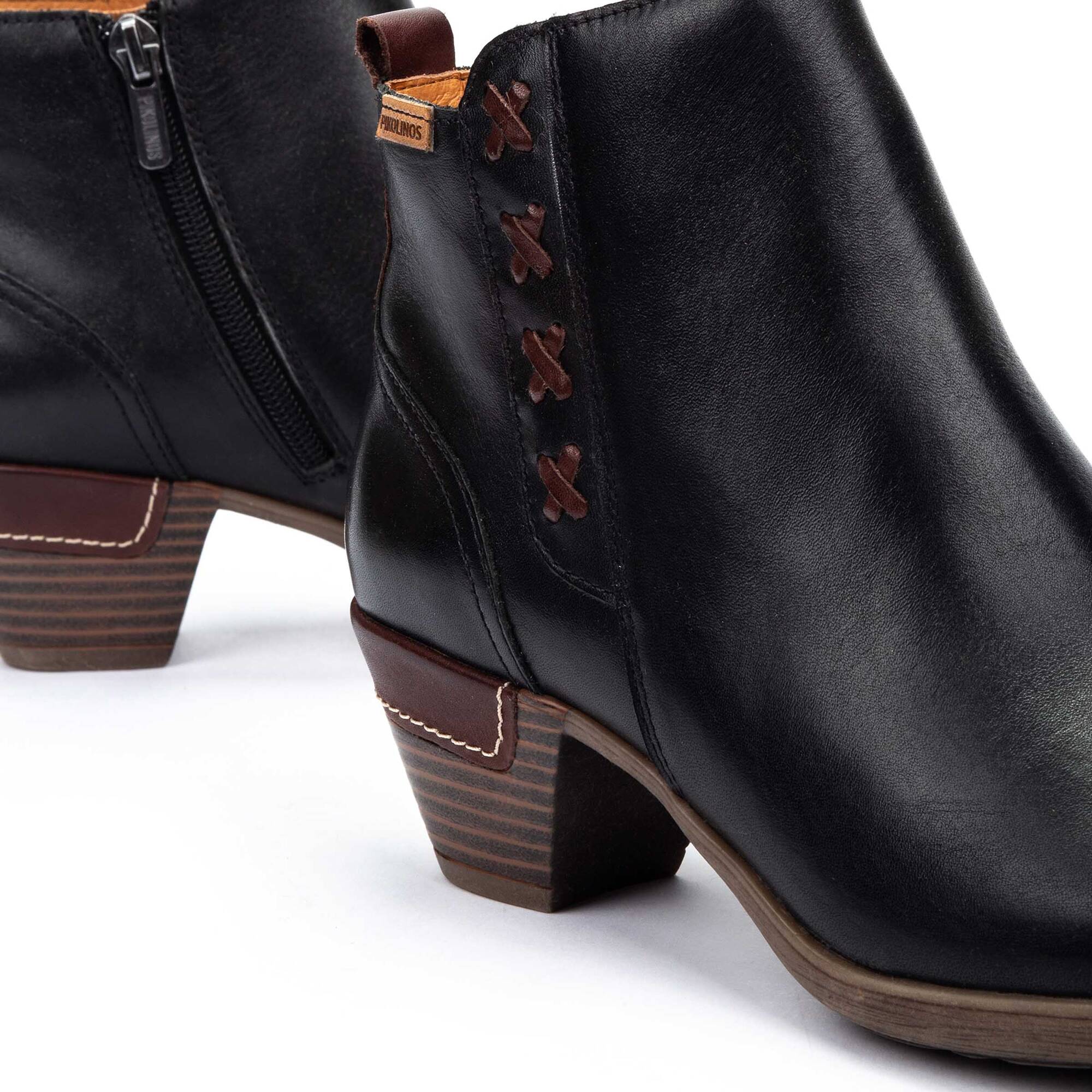 Botines con Tac&oacute;n | ROTTERDAM 902-8713C1, BLACK, large image number 60-902-8713C1_000_Pikolinos_ROTTERDAM_BLACK_full.jpg | null