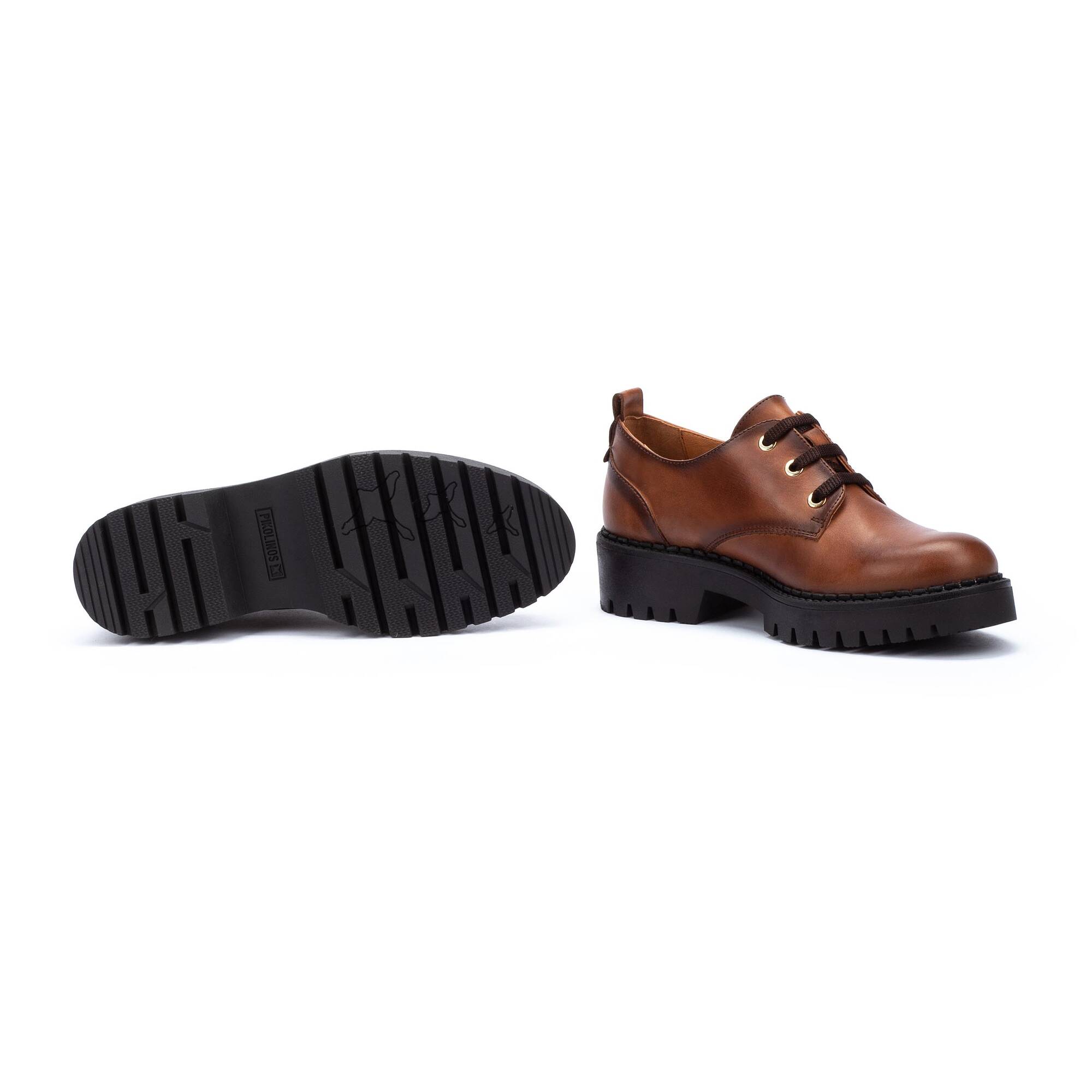 Platte schoenen | AVILES PKW6P-4632, CUERO, large image number 70-PKW6P-4632_202_Pikolinos_AVILES_CUERO_full.jpg | null