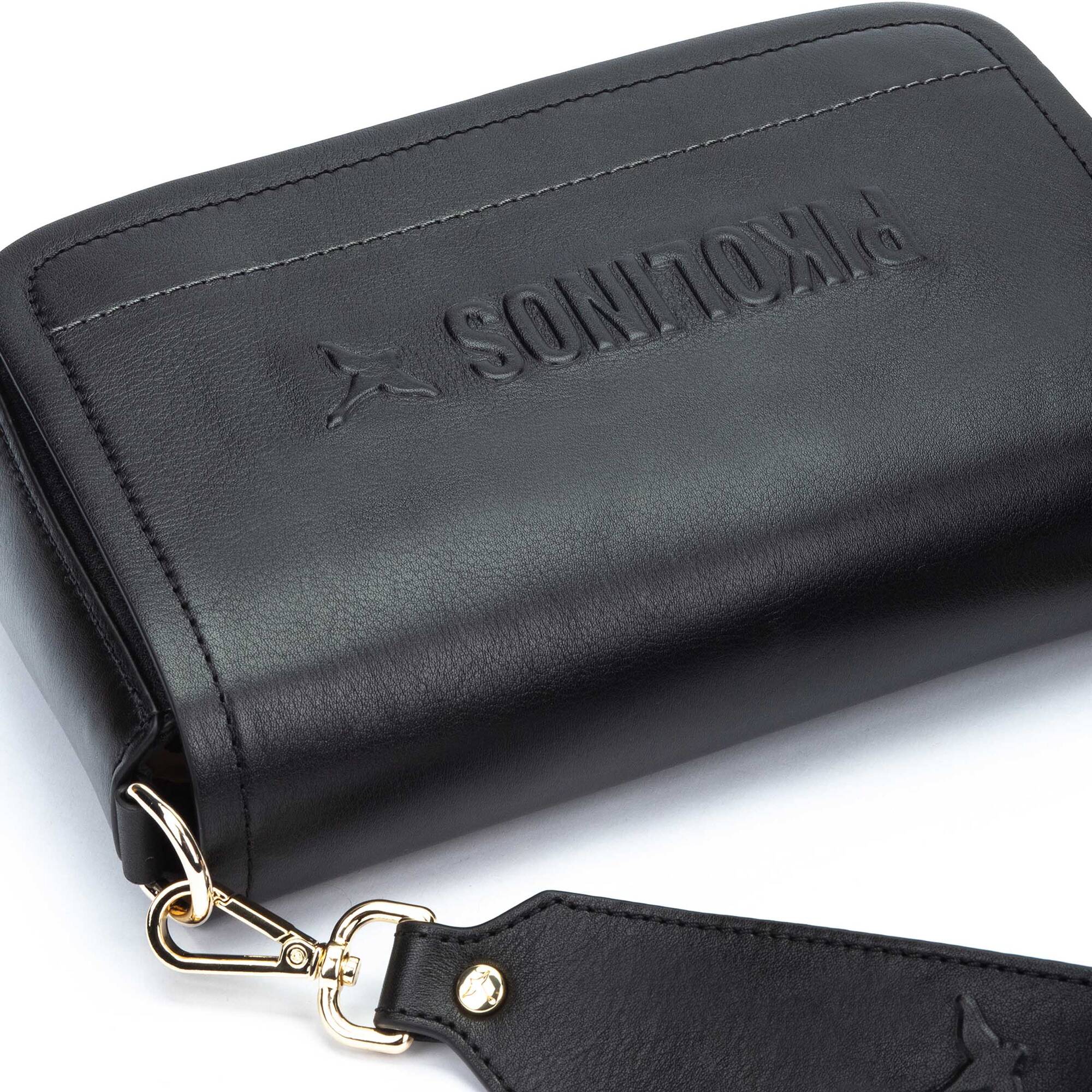 Small rectangular bag for women WHA-1132 | PIKOLINOS