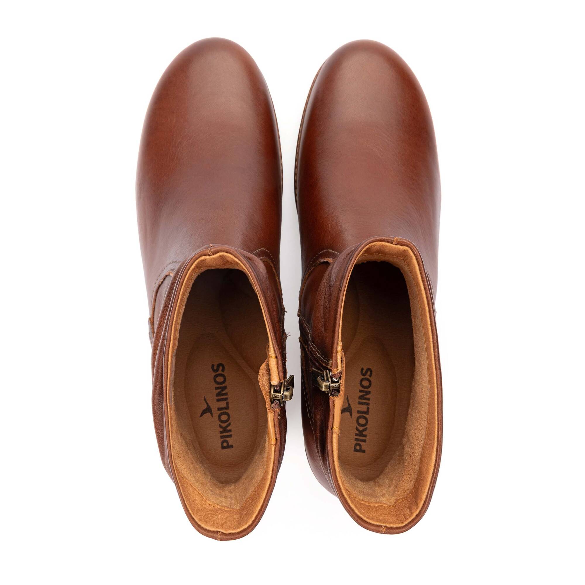 Stiefeletten mit Absatz | SORT W6F-8887, CUERO, large image number 100-W6F-8887_202_Pikolinos_SORT_CUERO_full.jpg | null