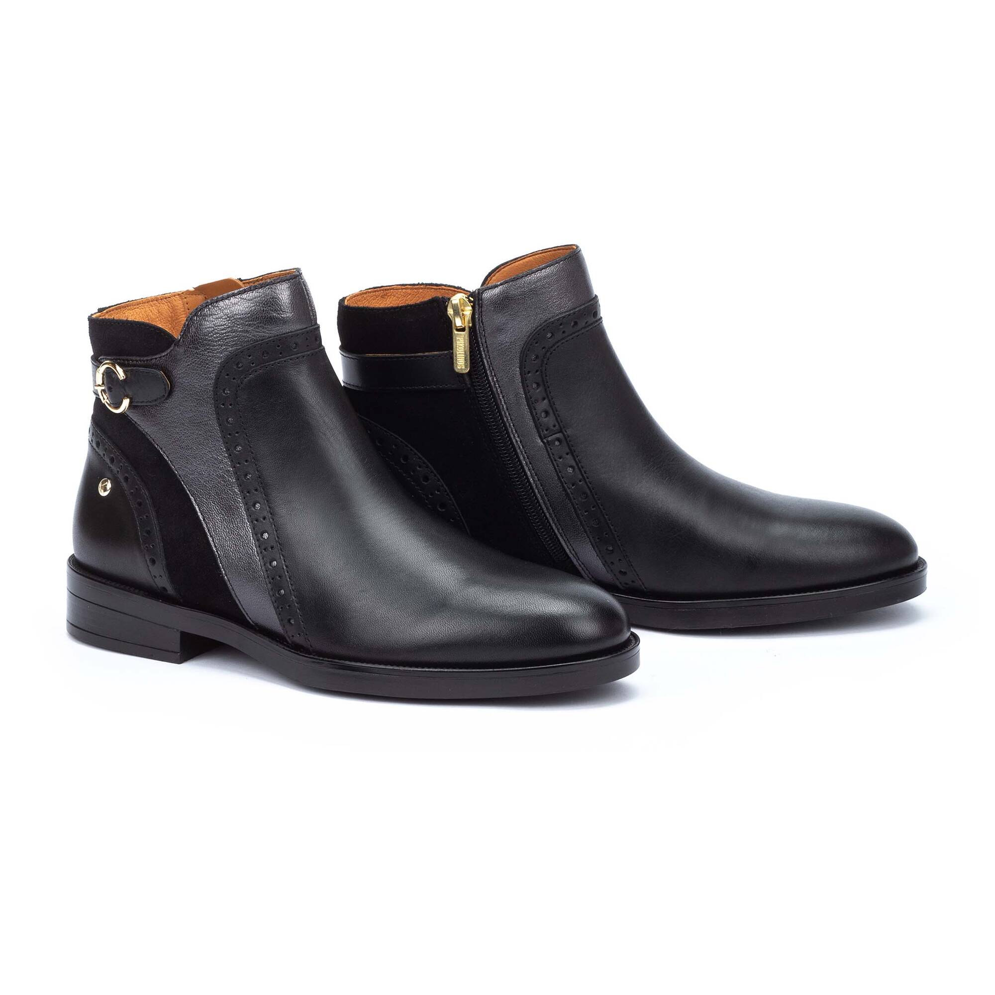 Pikolinos black ankle boots discount