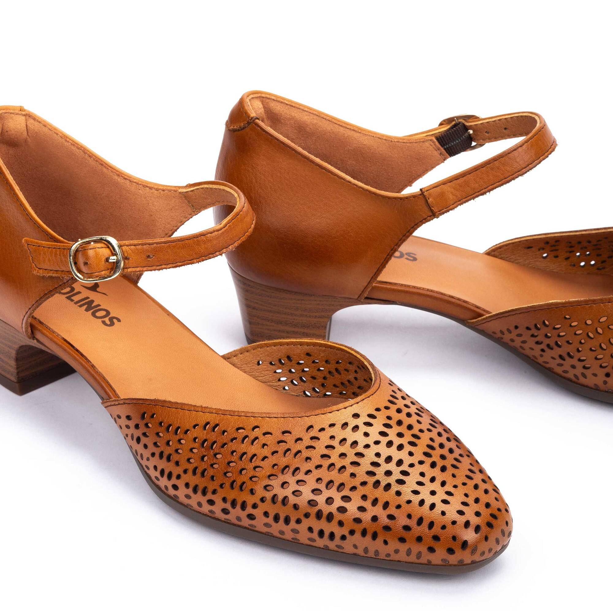 Heels | MANISES W2X-5661, BRANDY, large image number 60-W2X-5661_250_Pikolinos_MANISES_BRANDY_full.jpg | null