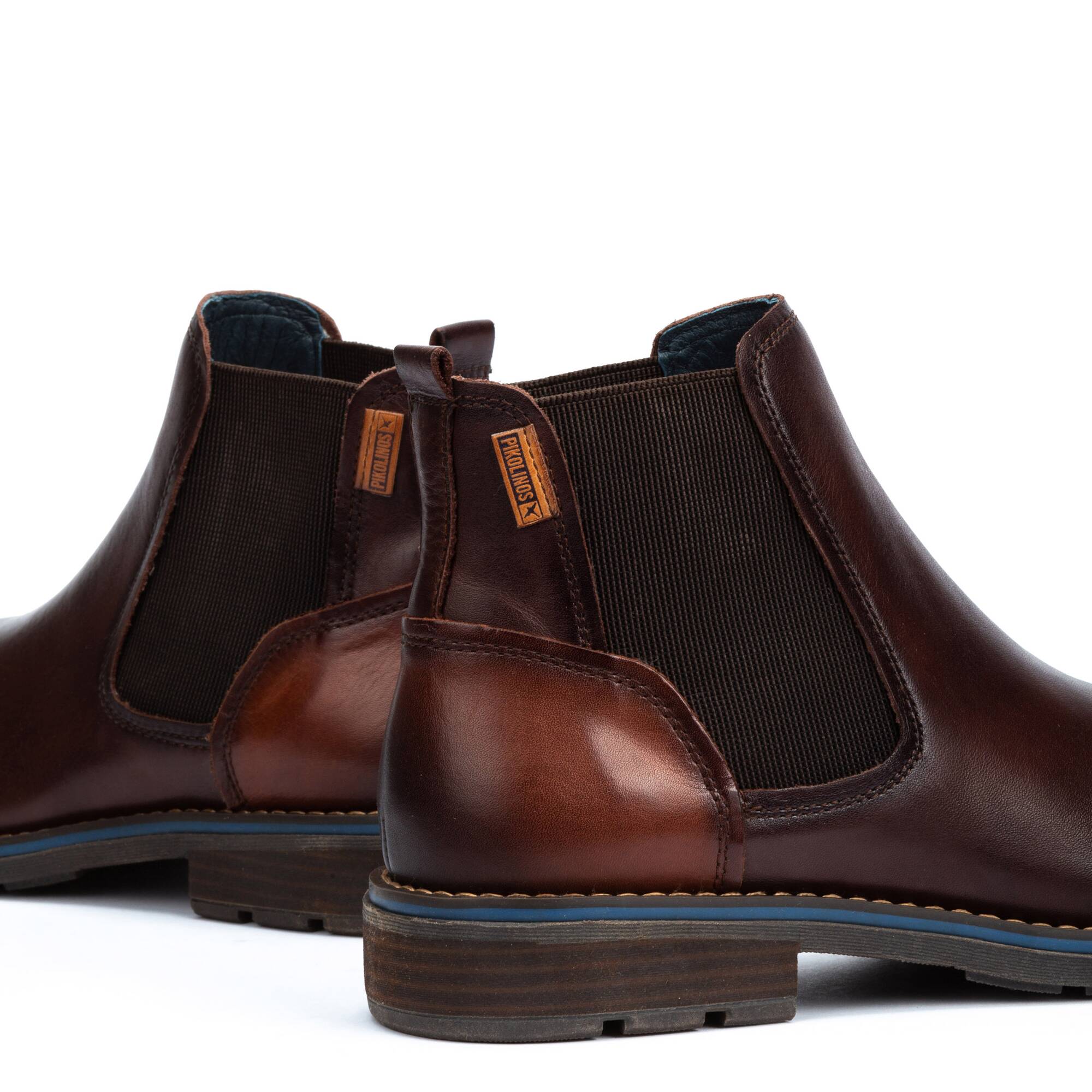 Pikolinos chelsea boot shop