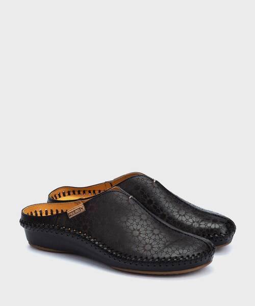 Sandals and Mules | P. VALLARTA 655-0808 | BLACK | Pikolinos