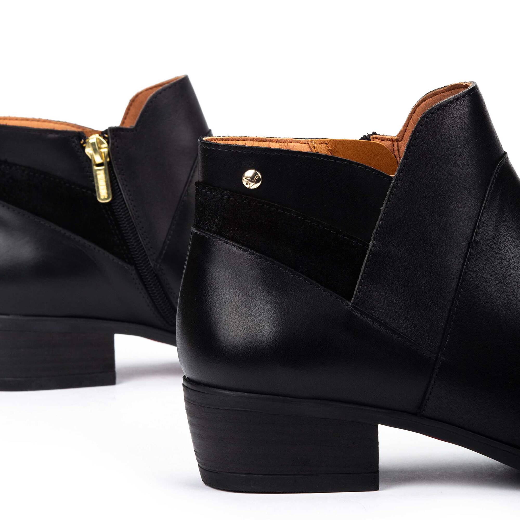 Bottines &agrave; Talons | DAROCA HAW1U-8732C2, BLACK, large image number 60-HAW1U-8732C2_000_Pikolinos_DAROCA_BLACK_full.jpg | null