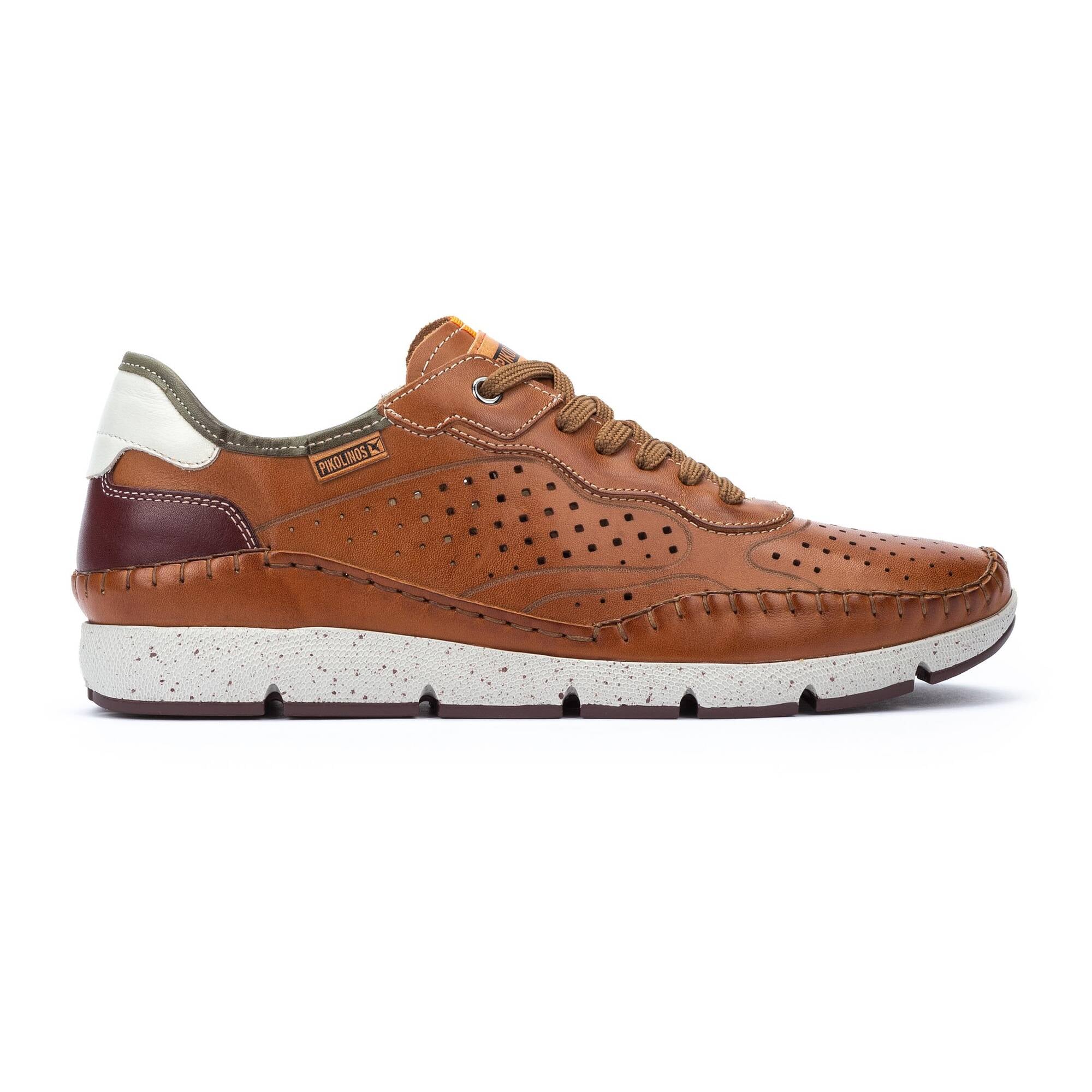 Men's punched leather sneakers FUENCARRAL M4U-6276 | Outlet PIKOLINOS