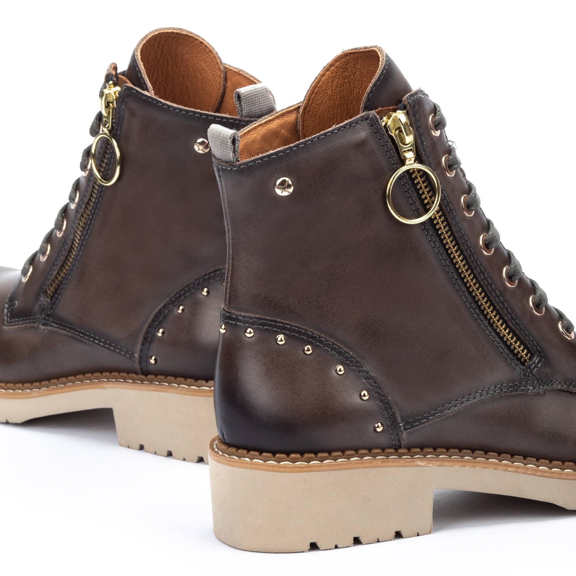 Vicar boot pikolinos cheap