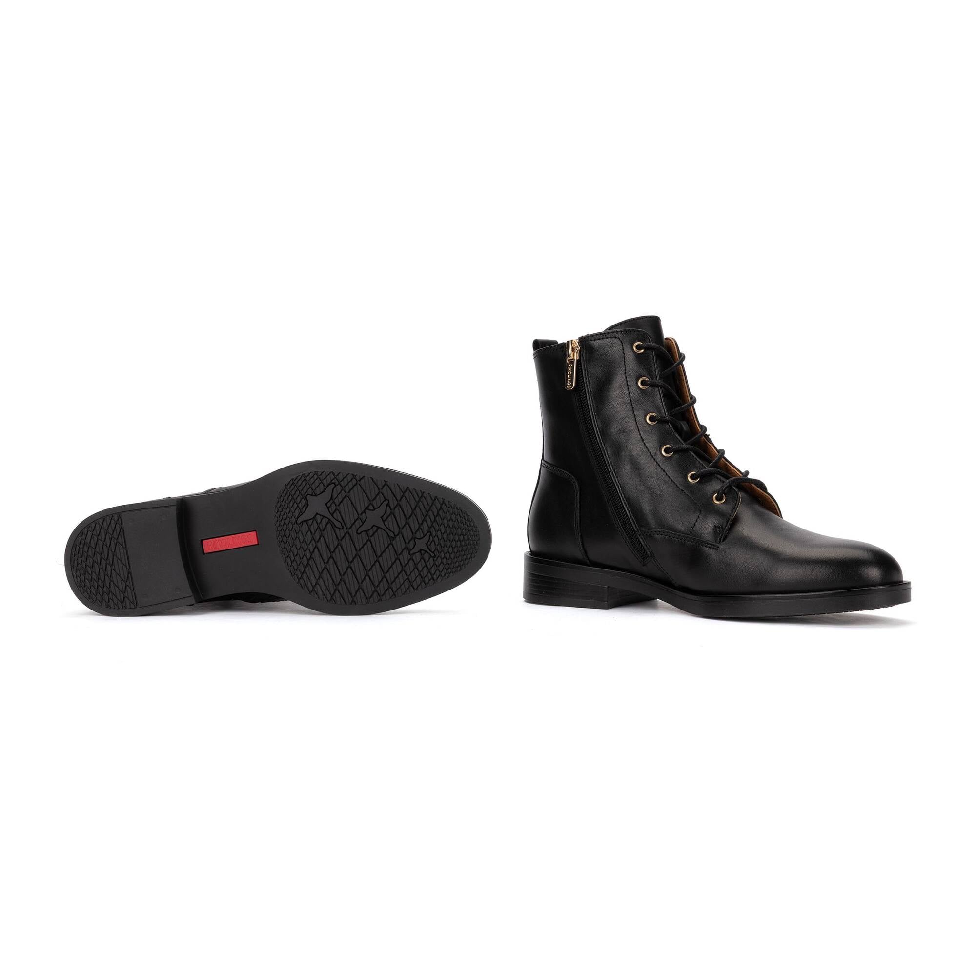 Flat ankle boots | PUERTOLLANO W3C-8913, BLACK, large image number 70-W3C-8913_000_Pikolinos_PUERTOLLANO_BLACK_full.jpg | null