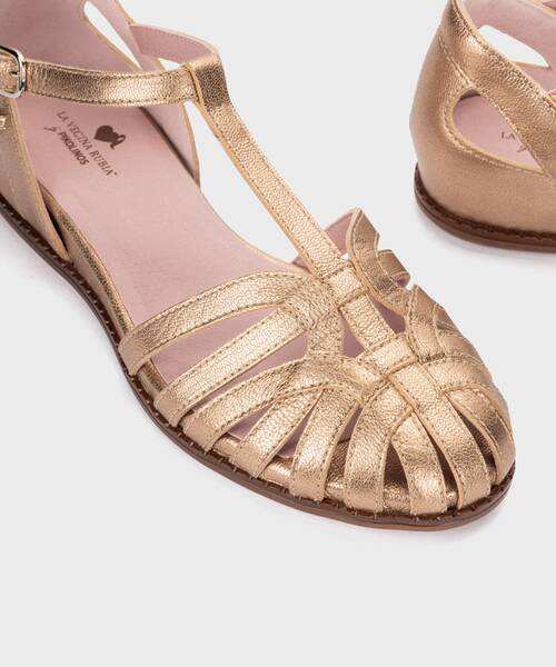 Flat sandals | PARLA W8E-VR0919CL | CHAMPAGNE | Pikolinos