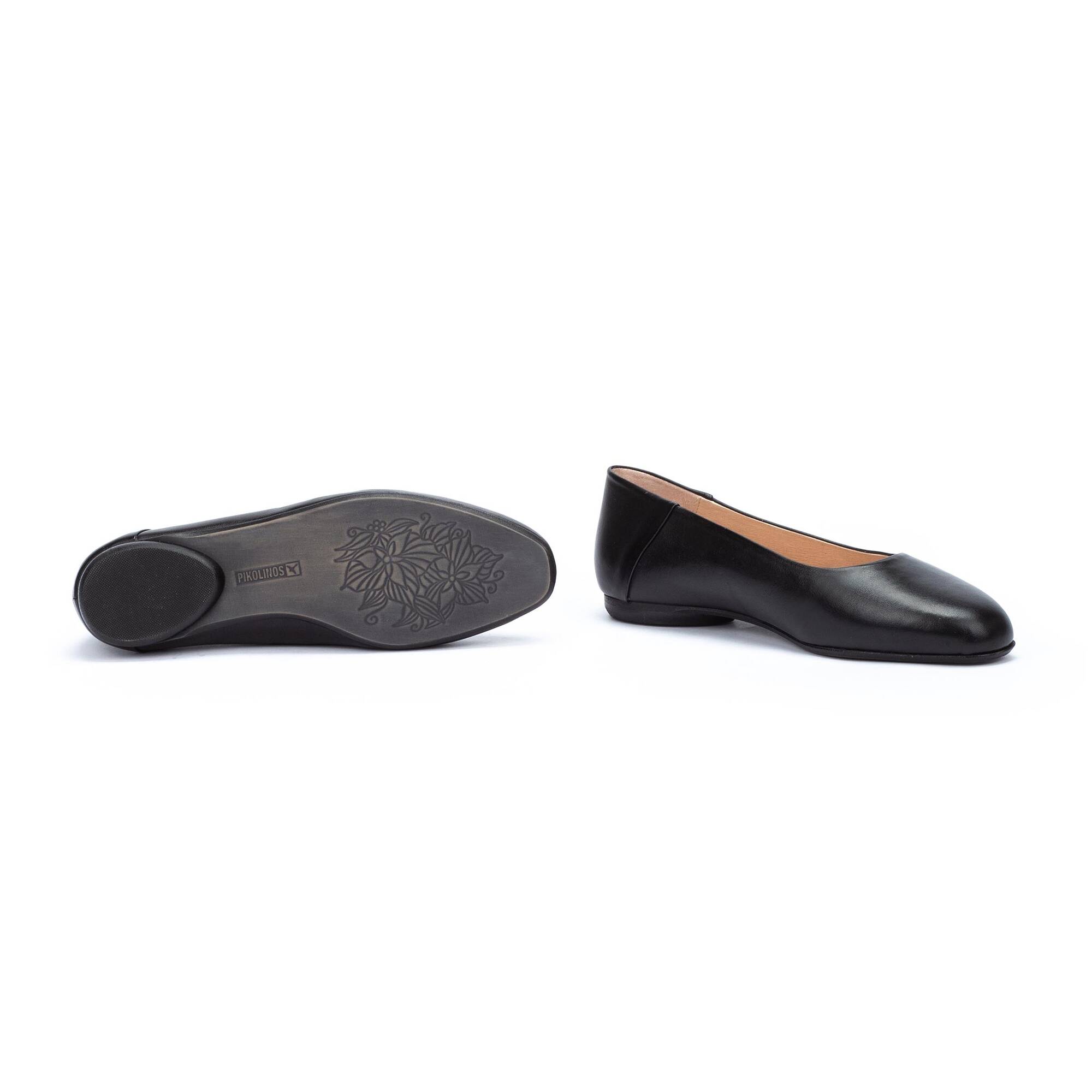 Women s Leather Shoes ALMERIA W5Y 2506 OUTLET Pikolinos