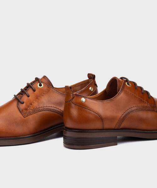 Flats | PUERTOLLANO W3C-4867 | BRANDY | Pikolinos