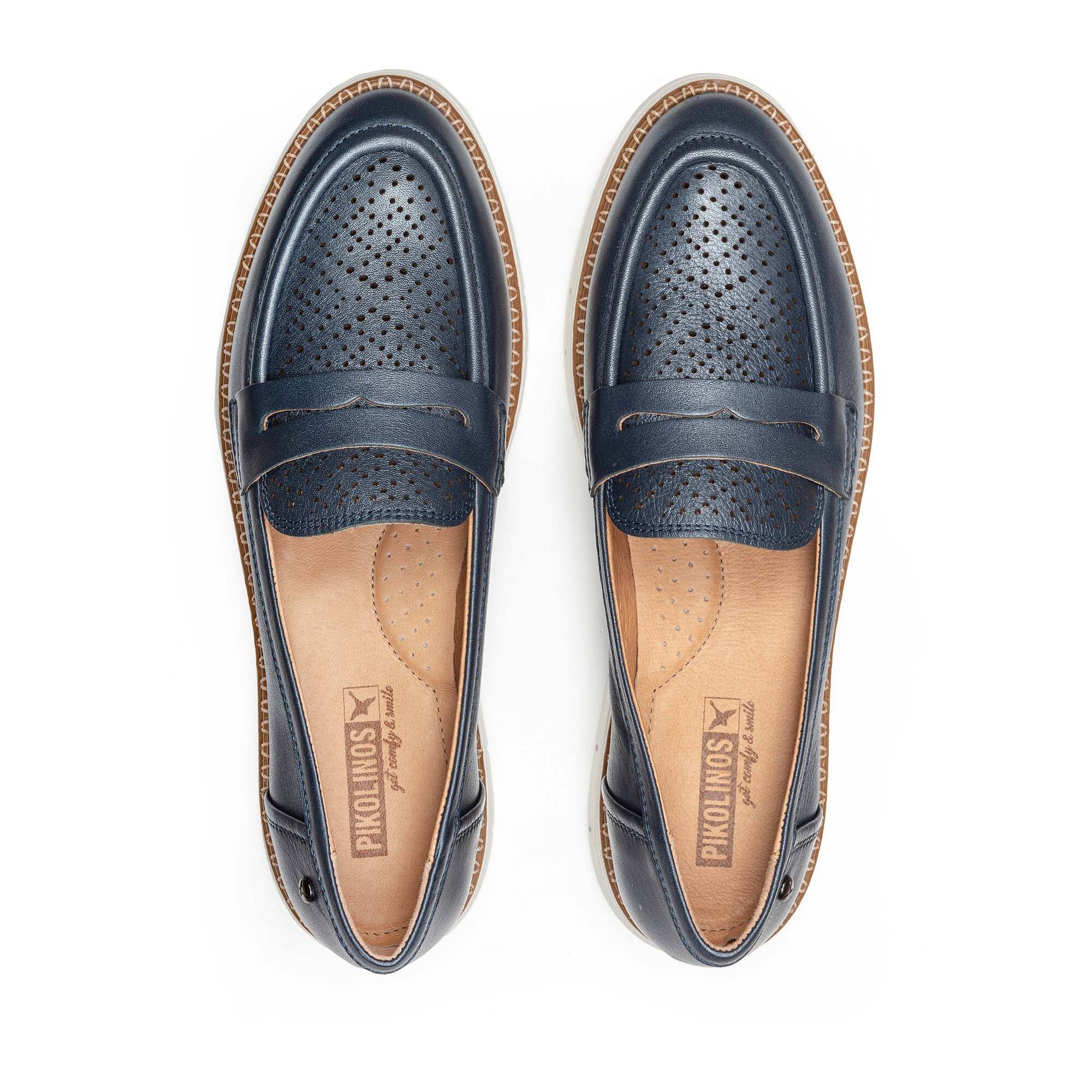 Mocasines | HENARES W1A-3864CP, BLUE, large image number 100-W1A-3864CP_300_Pikolinos_HENARES_BLUE_full.jpg | null