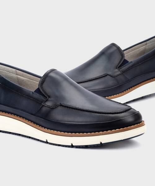 Slip on and Loafers | MANACOR M1A-3062C1 | BLUE | Pikolinos