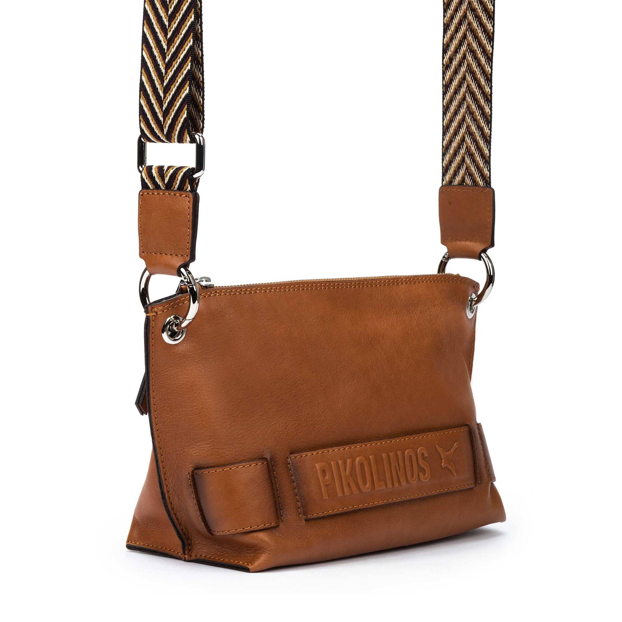 null | ALCUDIA WHA-1110C1, BRANDY, large image number 60-WHA-1110C1_250_Pikolinos_ALCUDIA_BRANDY_full.jpg | null