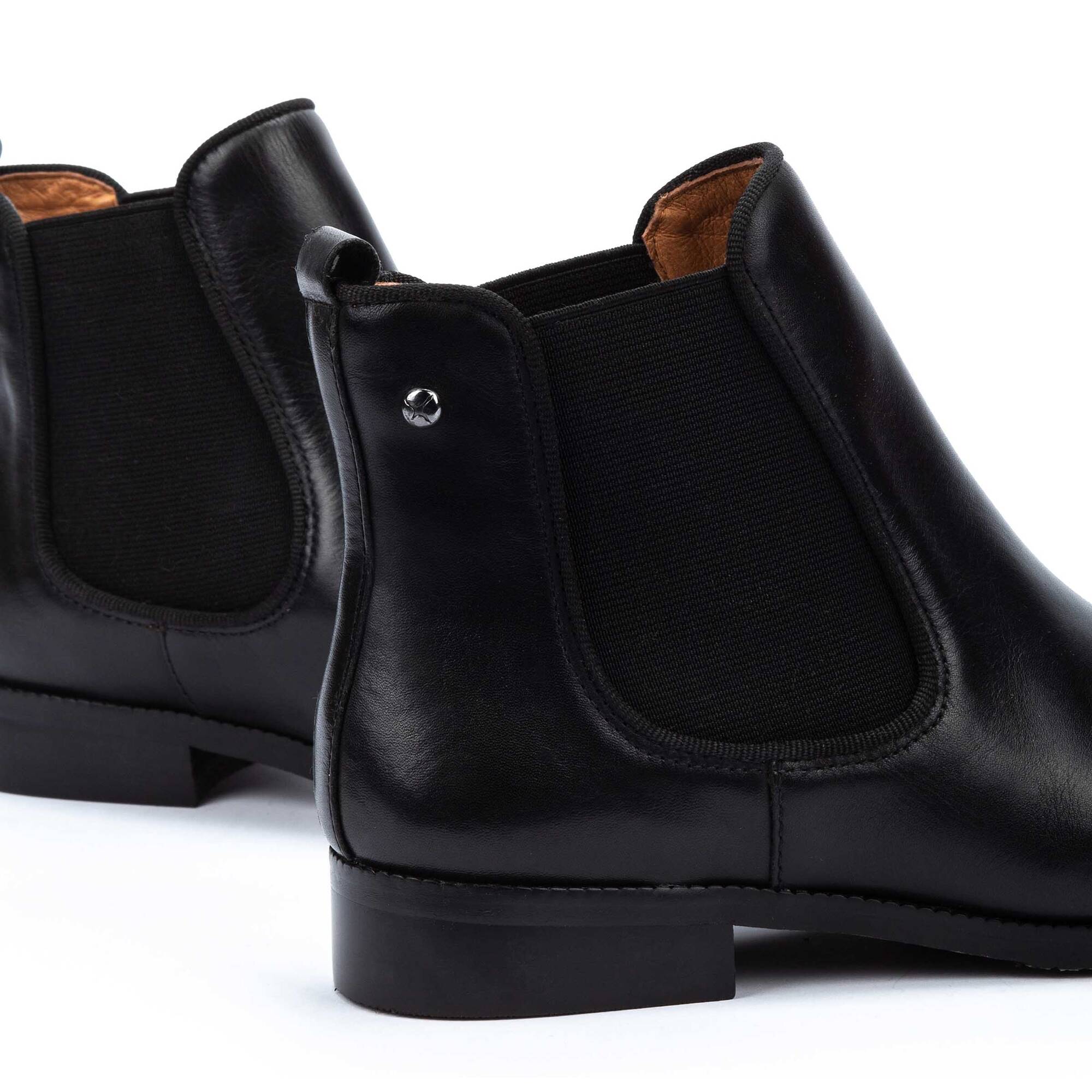 Women s Leather Shoes ROYAL W4D 8637ST Pikolinos