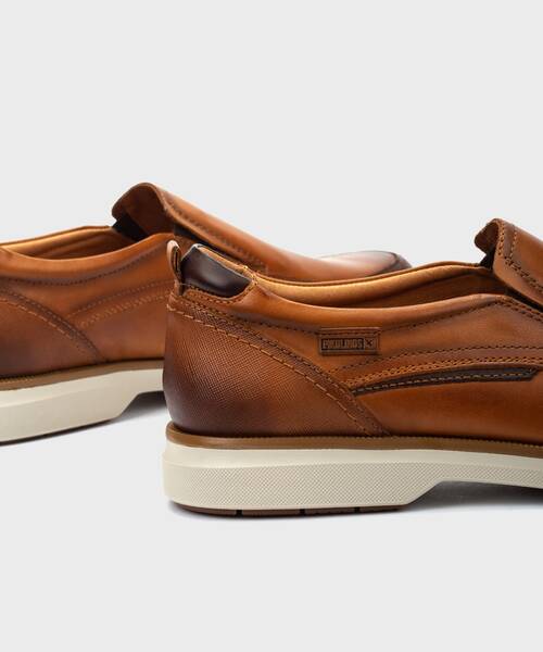 Slip on and Loafers | NAVARRA M8C-3224C1 | BRANDY | Pikolinos