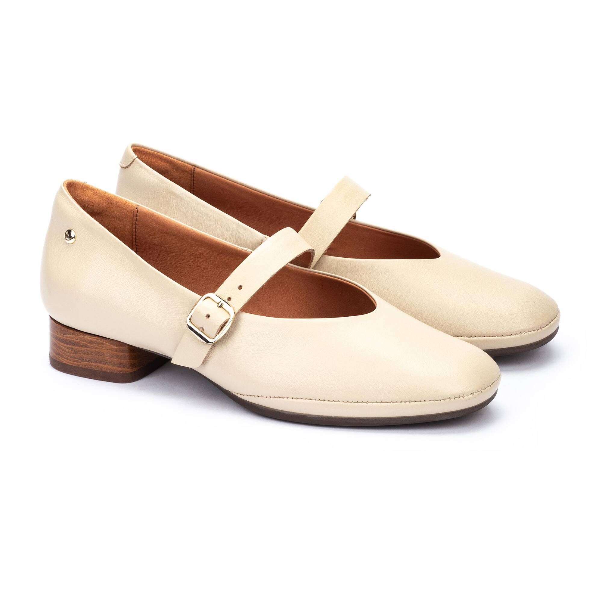 Zapatos tac&oacute;n | UBEDA HAW2N-5592, MARFIL, large image number 20-HAW2N-5592_807_Pikolinos_UBEDA_MARFIL_full.jpg | null