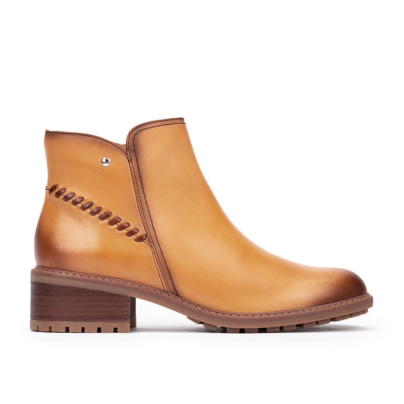 Pikolinos Botines de tacón de piel MEDINA W0D