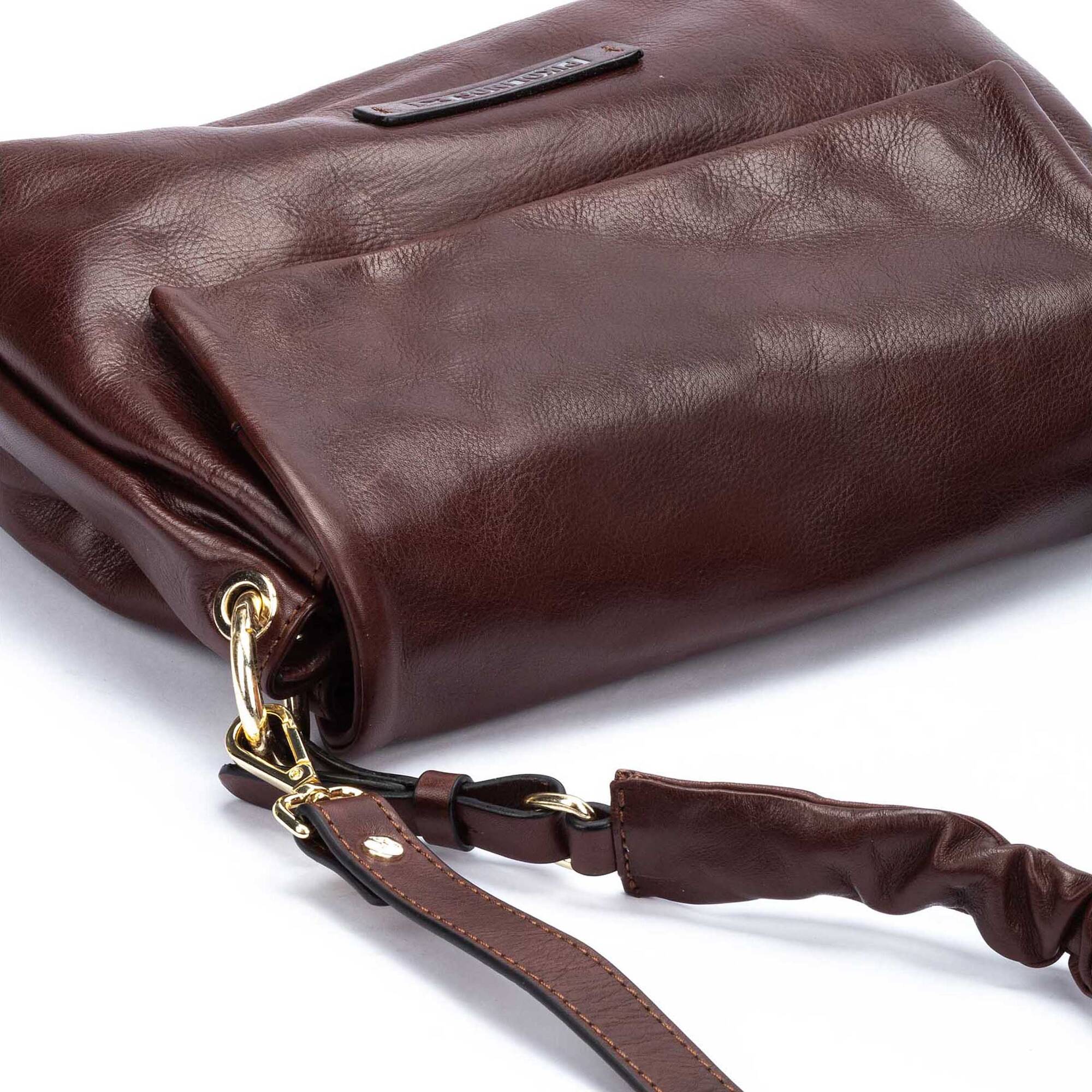 Leather cross body bag for WOM WHA 1073 Pikolinos