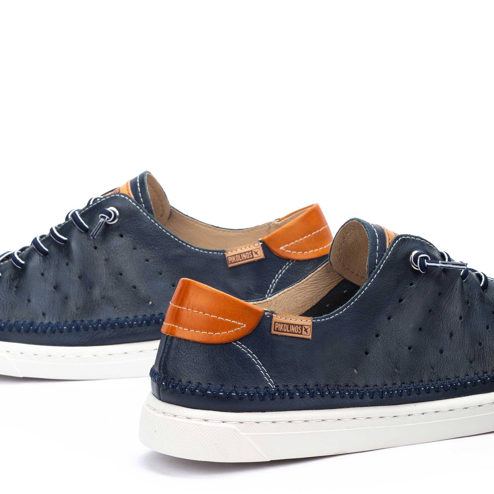 Pikolinos blue shoes store