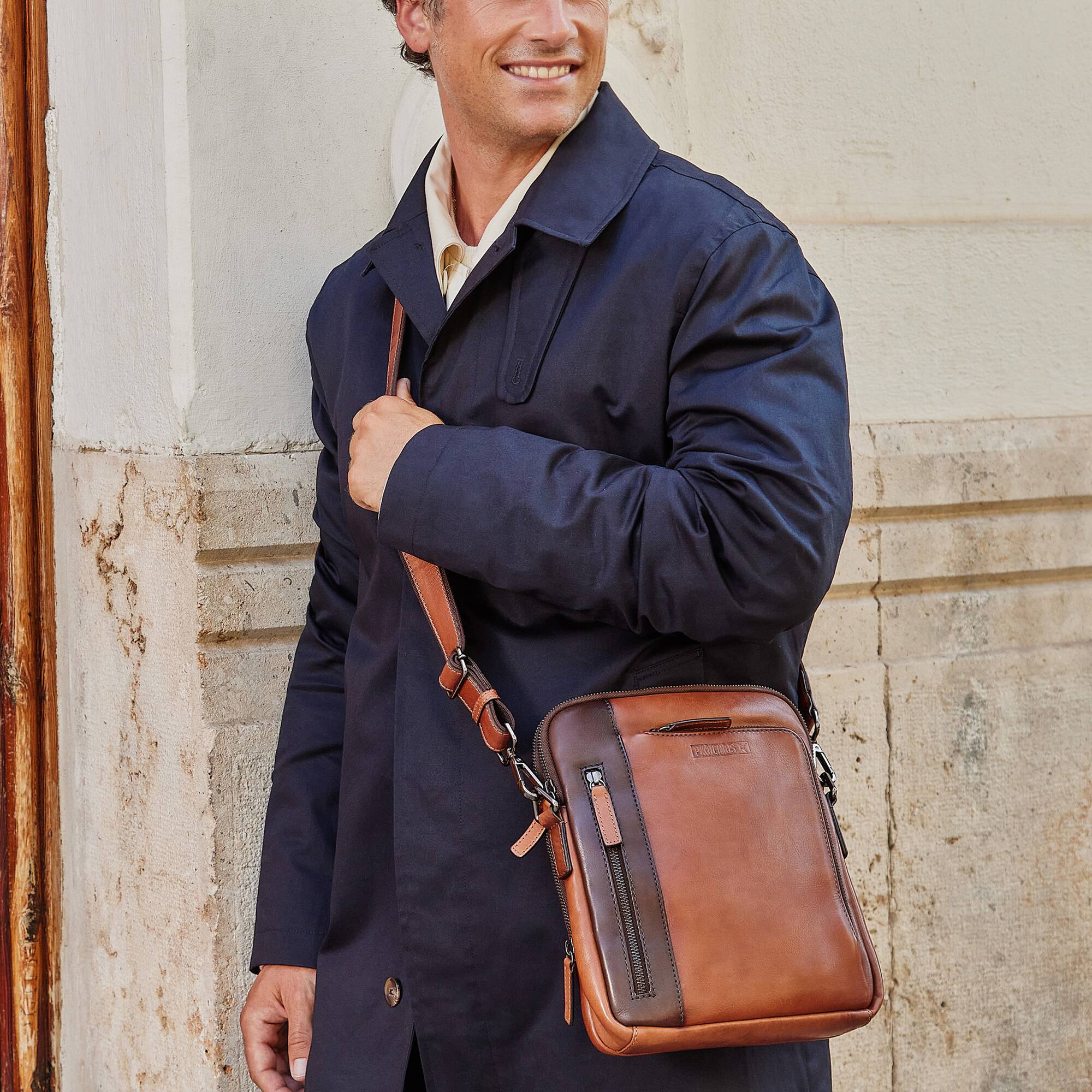 null | BELMONTE MHA-177, CUERO, large image number 91-MHA-177_202_Pikolinos_BELMONTE_CUERO_full.jpg | null