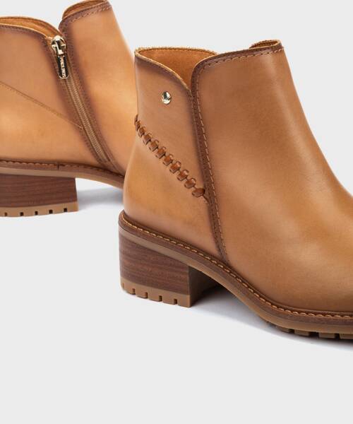 Enkellaarsjes met Hak | MEDINA W0D-8871 | ALMOND | Pikolinos