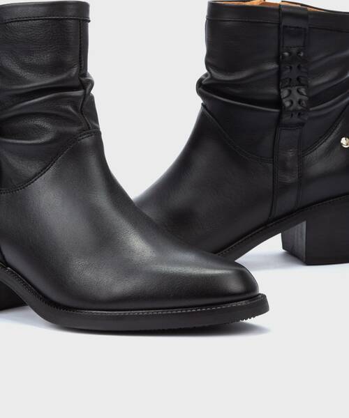 Botines con Tacón | BACAROT W2D-8891 | BLACK | Pikolinos