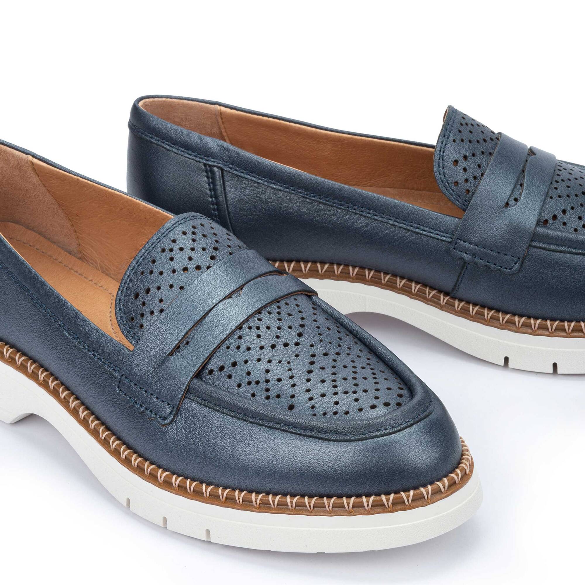 Mocasines | HENARES W1A-3864CP, BLUE, large image number 60-W1A-3864CP_300_Pikolinos_HENARES_BLUE_full.jpg | null