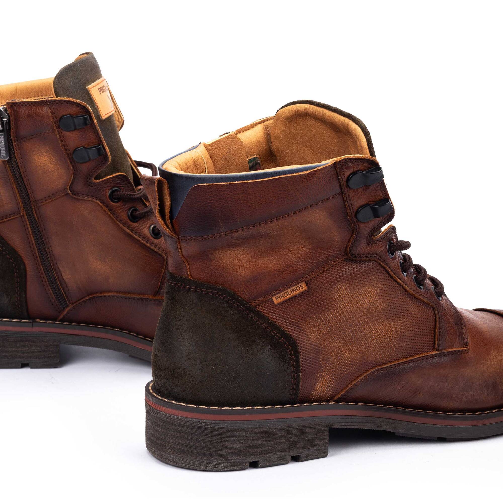 Boots | YORK M2M-8156SLC1, CUERO, large image number 60-M2M-8156SLC1_202_Pikolinos_YORK_CUERO_full.jpg | null