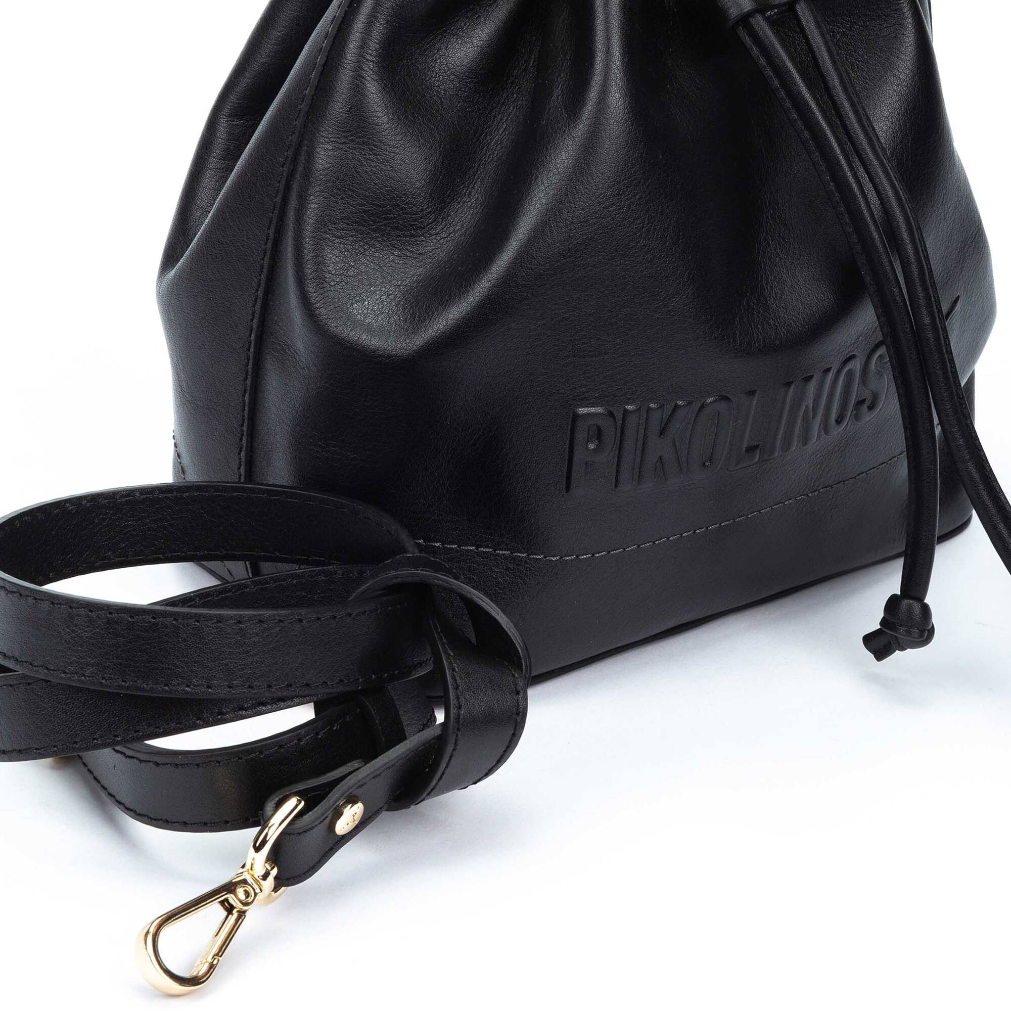 null | BAEZA WHA-539, BLACK, large image number 60-WHA-539_000_Pikolinos_BAEZA_BLACK_full.jpg | null