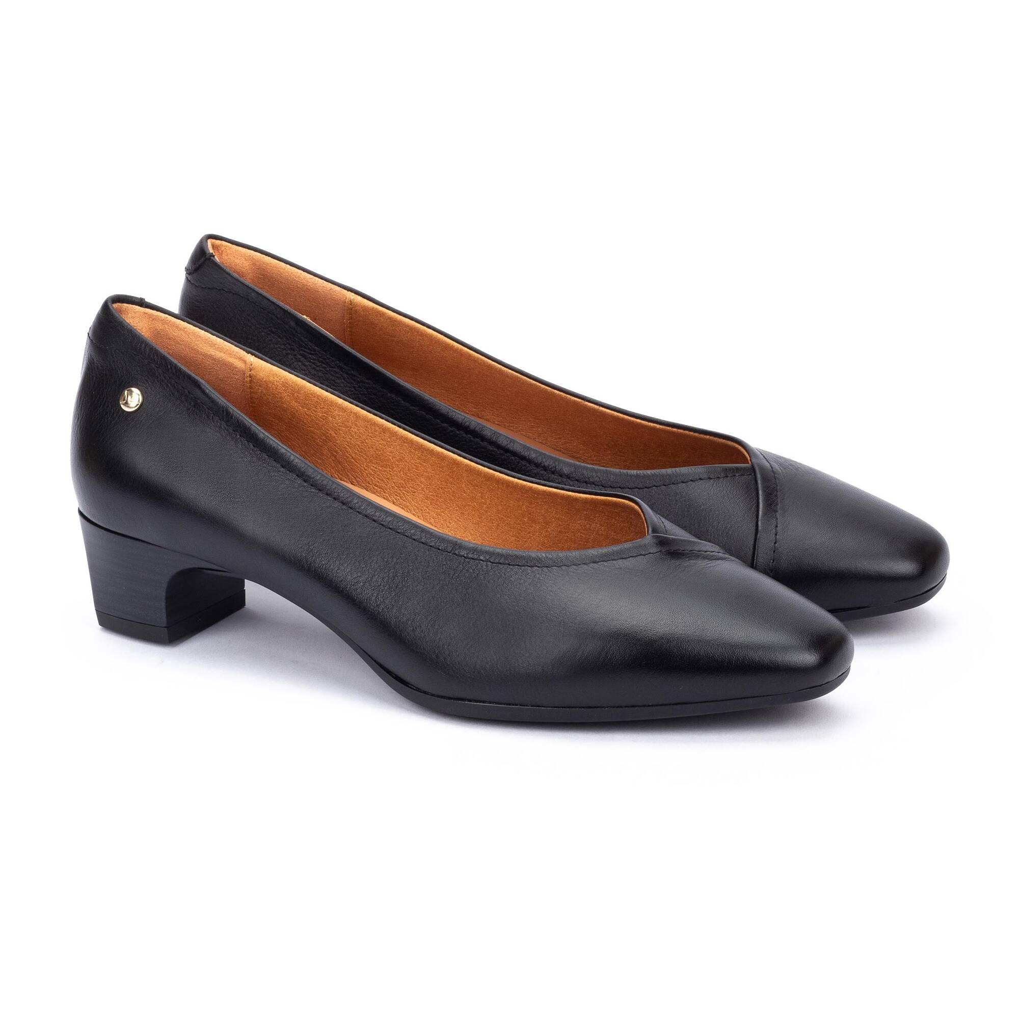 Hakschoenen | MANISES W2X-5658, BLACK, large image number 20-W2X-5658_000_Pikolinos_MANISES_BLACK_full.jpg | null