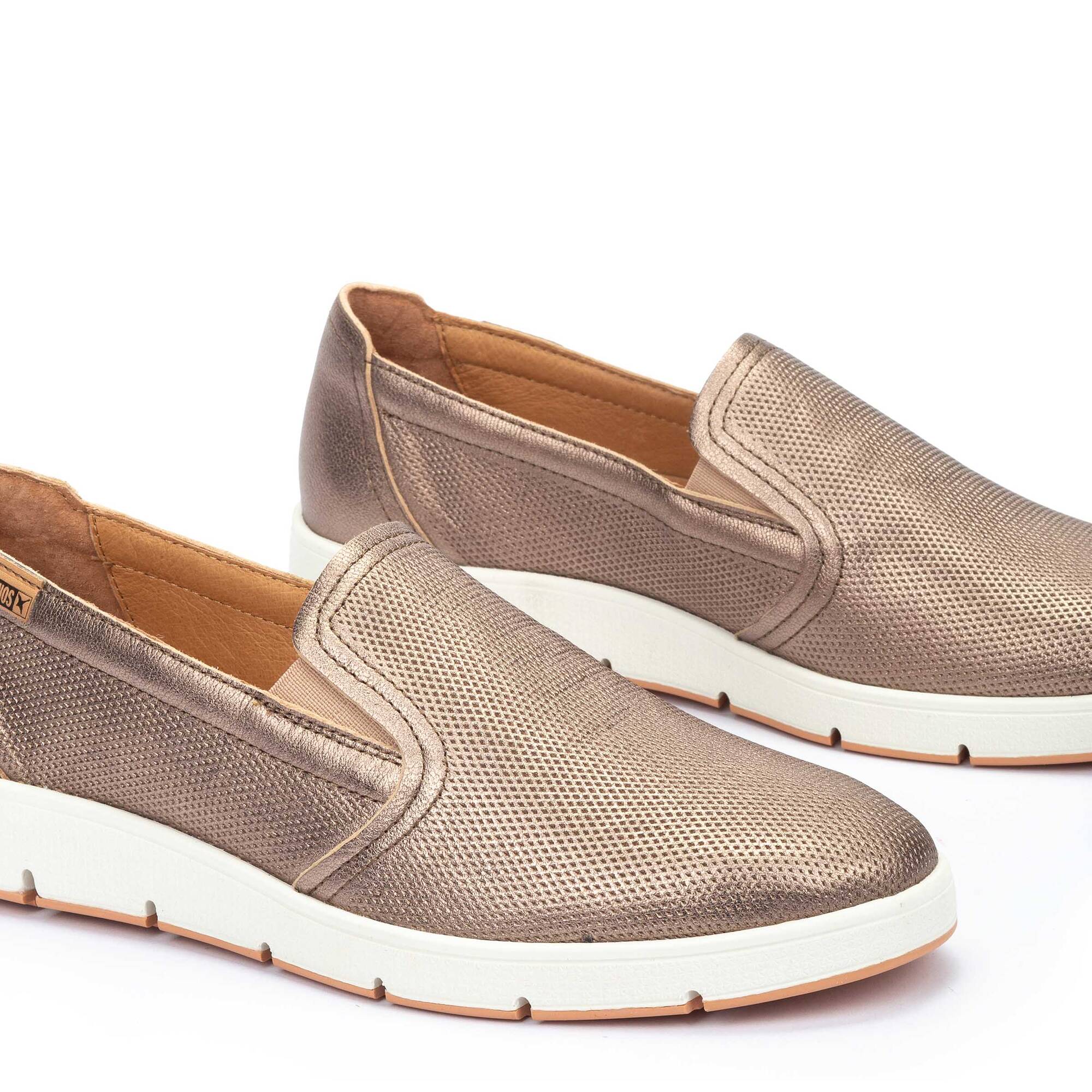 Mocasines | MADRID W8A-3892CL, STONE, large image number 60-W8A-3892CL_090_Pikolinos_MADRID_STONE_full.jpg | null