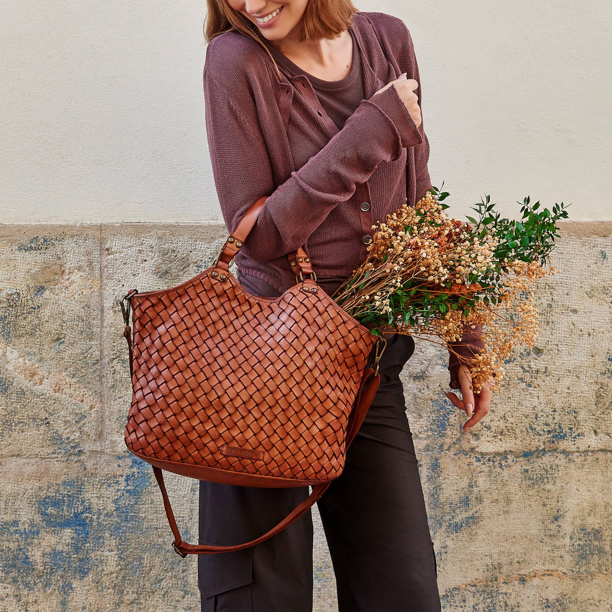 null | FAURA WHA-660, COGNAC, large image number 91-WHA-660_201_Pikolinos_FAURA_COGNAC_full.jpg | null