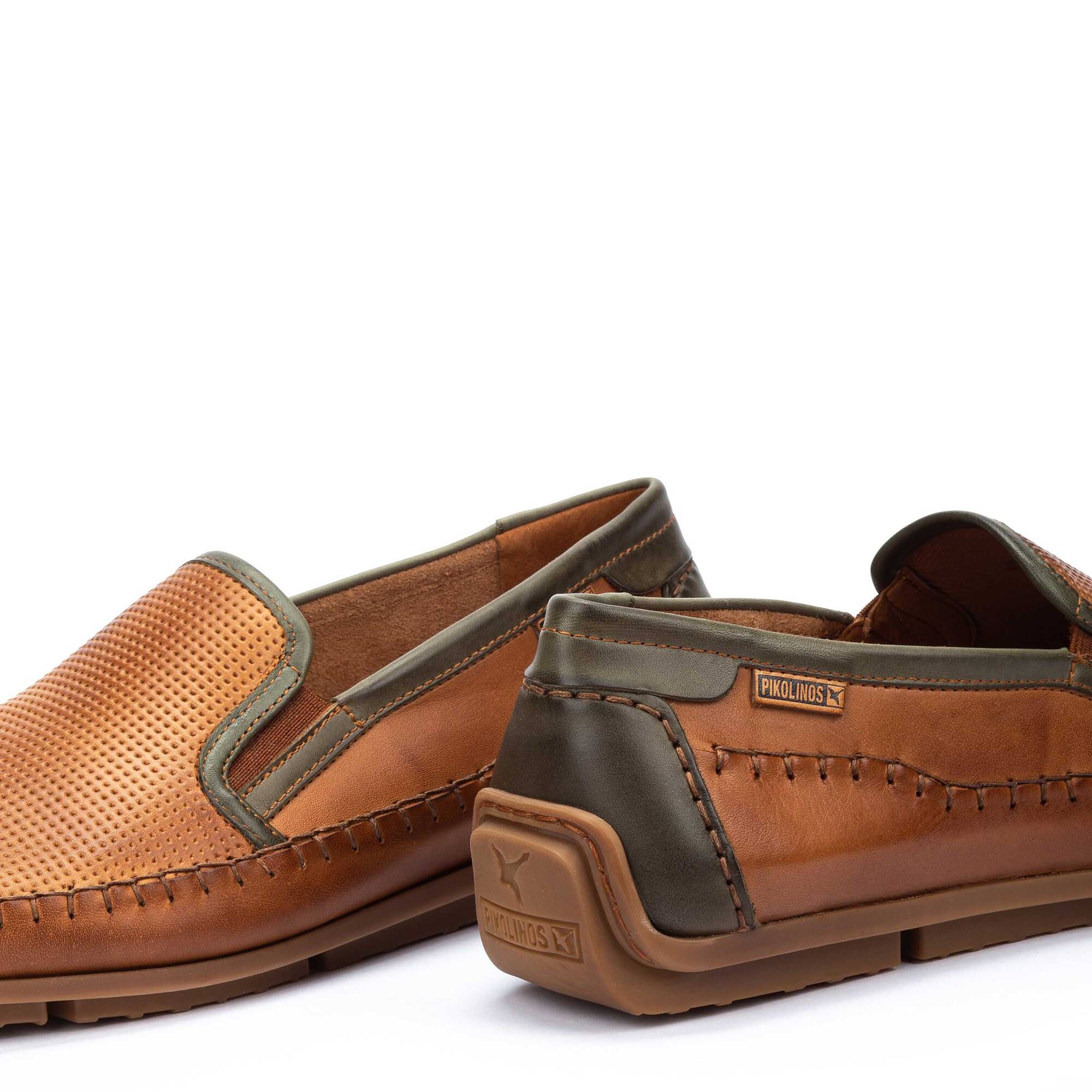 Pikolinos mens loafers top