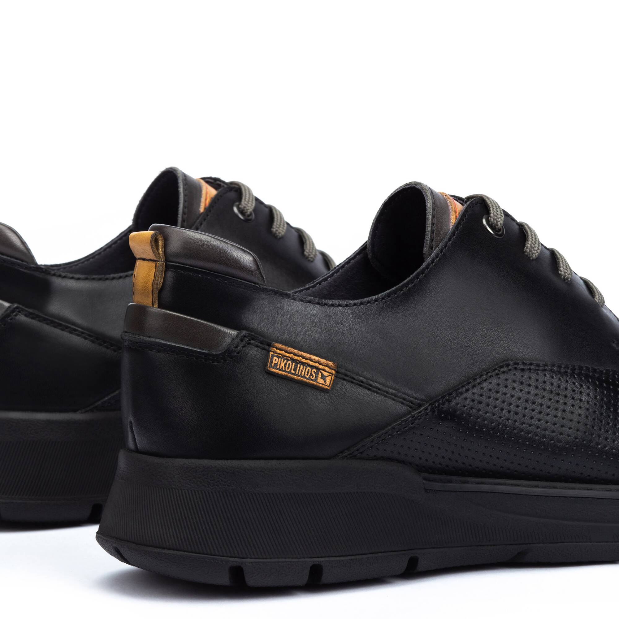 Men's sporty derby shoes with lightweight sole BUSOT M7S-4388 | Outlet  PIKOLINOS