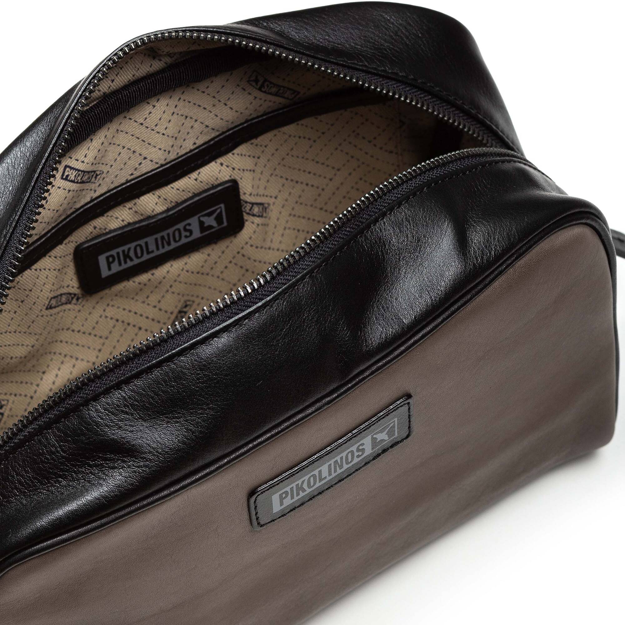 null | VALLS MAC-TB00, BLACK, large image number 100-MAC-TB00_000_Pikolinos_COMPLEMENTOS_BLACK_full.jpg | null