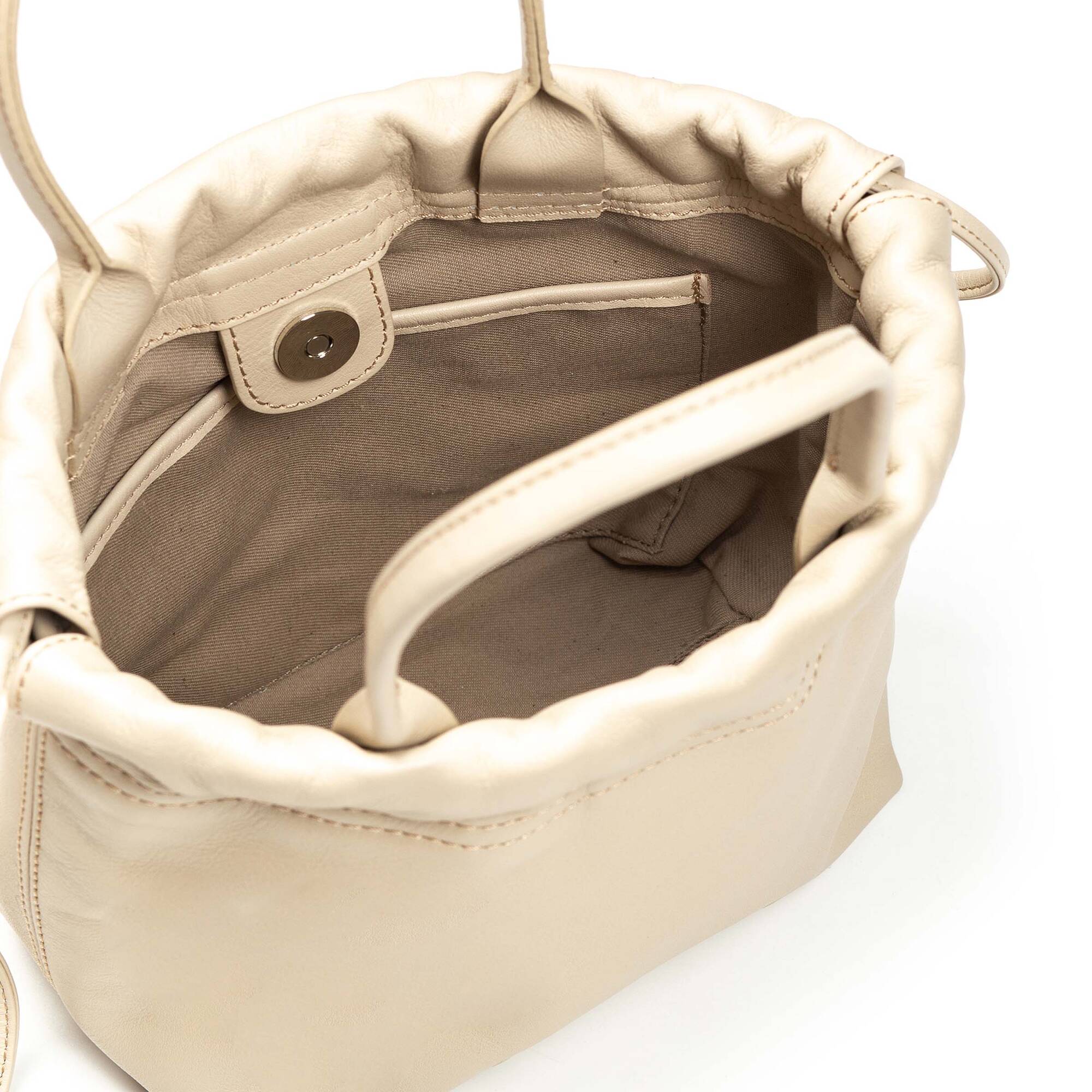 null | MURA WHA-1105, MARFIL, large image number 100-WHA-1105_807_Pikolinos_MURA_MARFIL_full.jpg | null