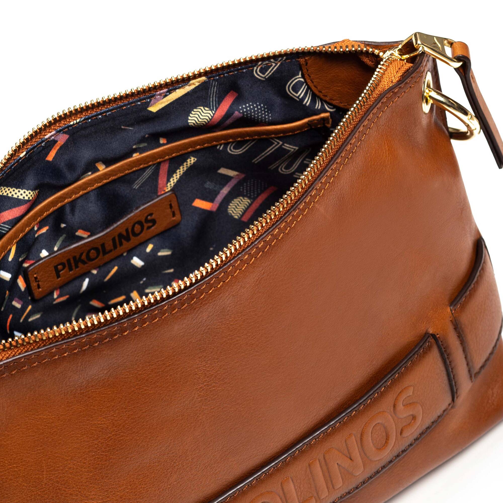 null | ALCUDIA WHA-1110C2, BRANDY, large image number 100-WHA-1110C2_250_Pikolinos_ALCUDIA_BRANDY_full.jpg | null