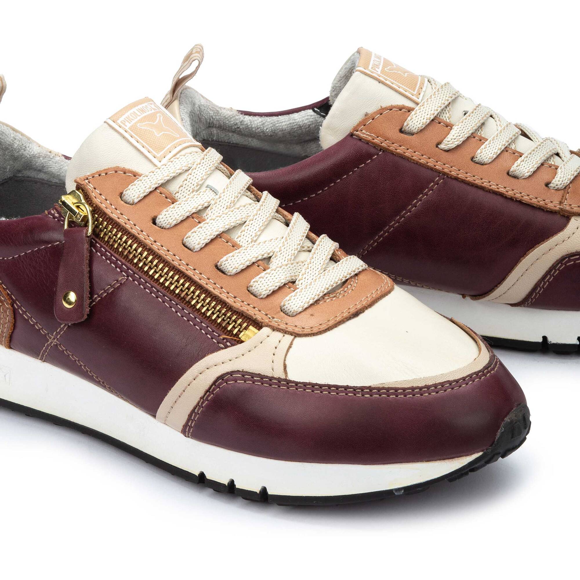 Sneakers | BARCELONA PKW4P-6838C2, ACAI, large image number 60-PKW4P-6838C2_535_Pikolinos_BARCELONA_ACAI_full.jpg | null