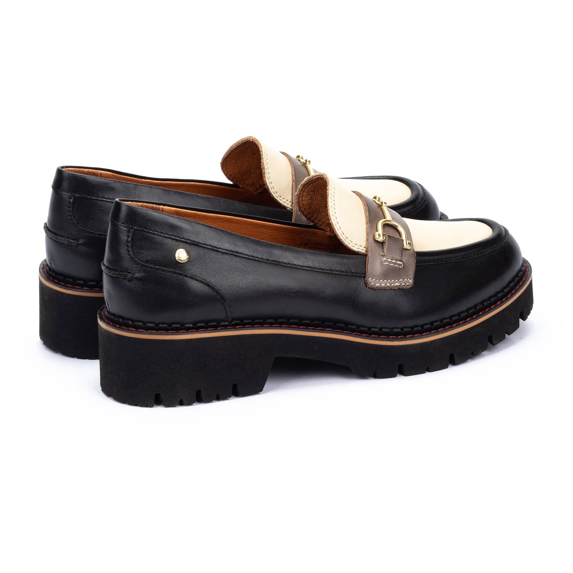 Mocasines | VICAR W6S-3889C2, BLACK, large image number 30-W6S-3889C2_000_Pikolinos_VICAR_BLACK_full.jpg | null