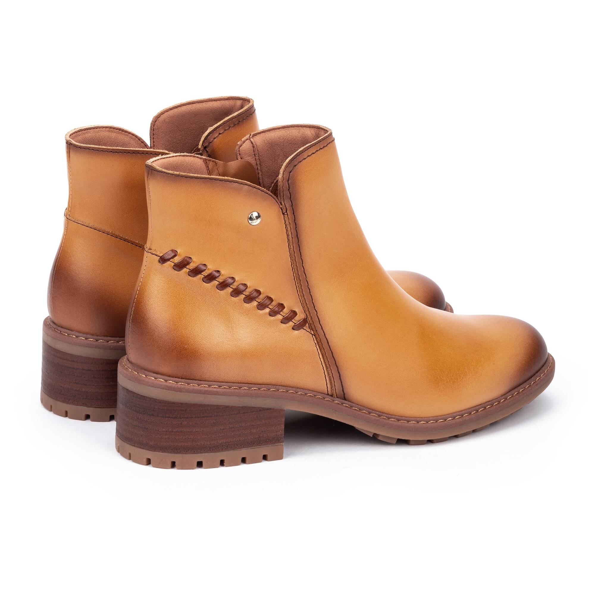 Stiefeletten mit Absatz | MEDINA W0D-8871, VAINILLA, large image number 30-W0D-8871_758_Pikolinos_MEDINA_VAINILLA_full.jpg | null