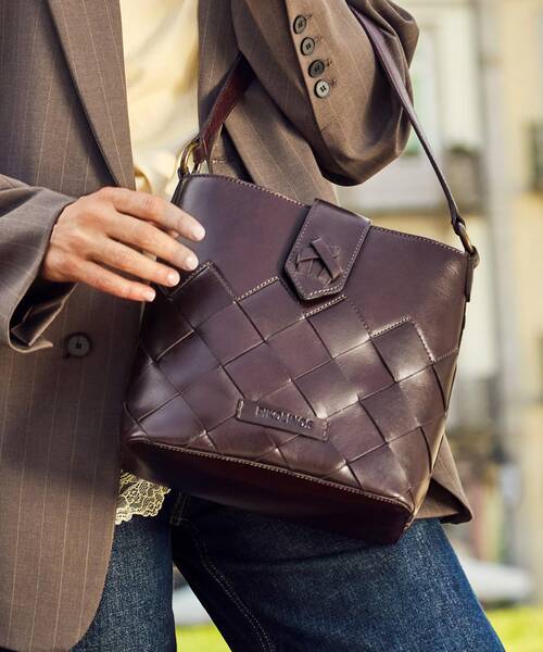 Bolso mediano trenzado para mujer , GUADALUPE WHA , GUADALUPE WHA-543 , BROWN