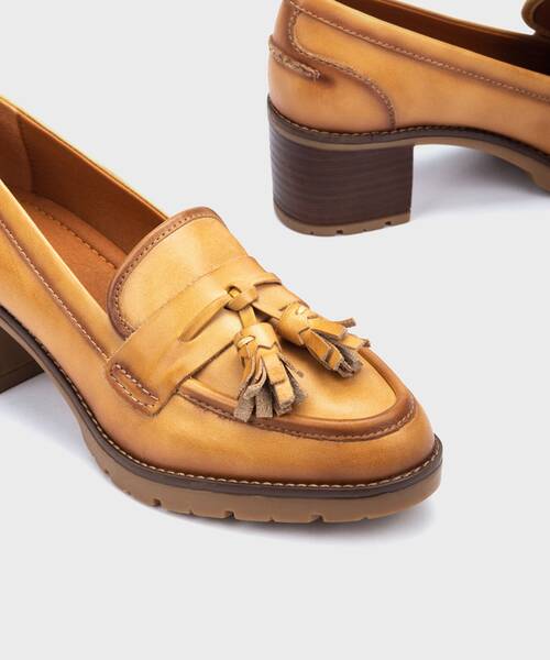 Chaussures à talon | LLANES W7H-3719 | ALMOND | Pikolinos