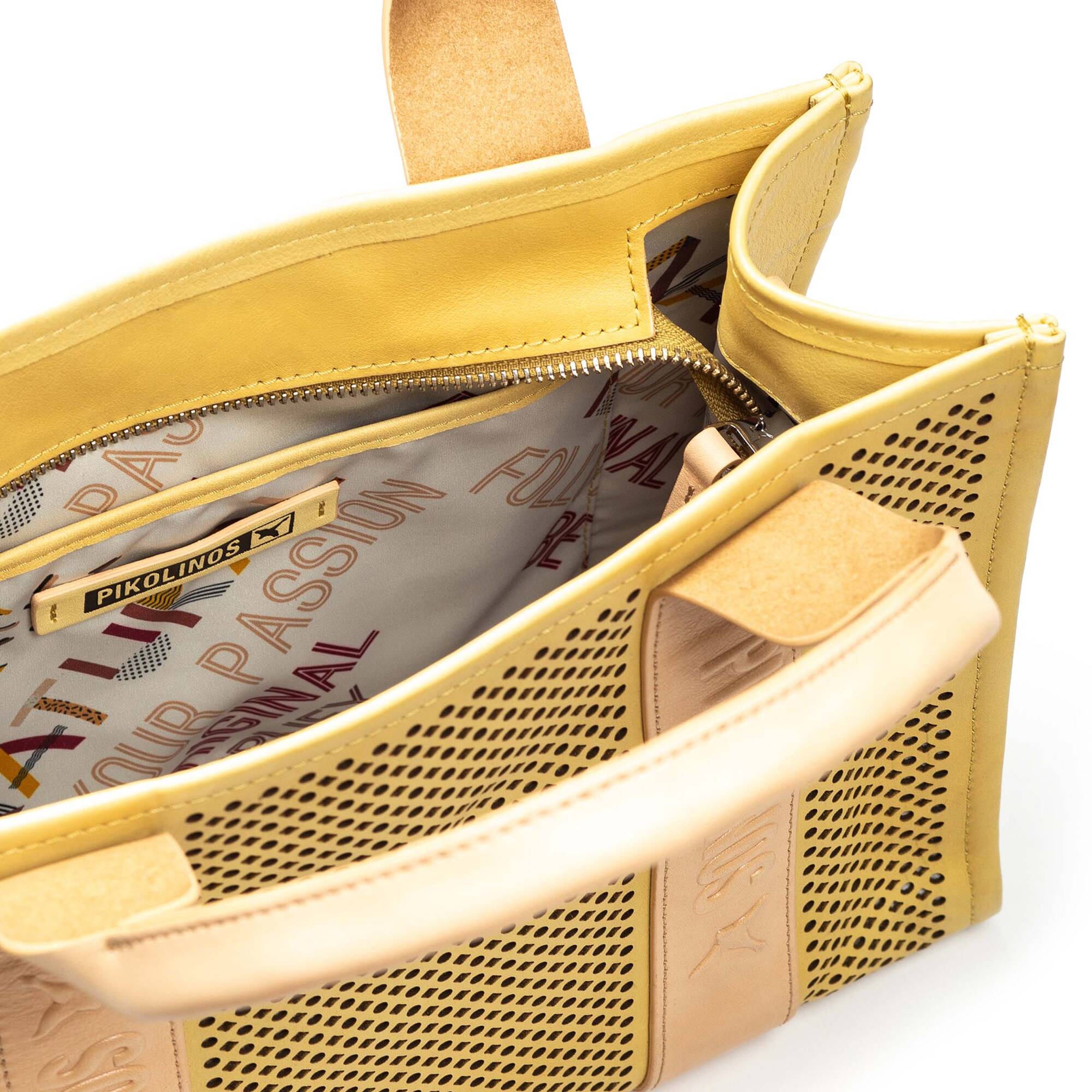 null | ALCUDIA WHA-376C1, SOL, large image number 100-WHA-376C1_757_Pikolinos_ALCUDIA_SOL_full.jpg | null