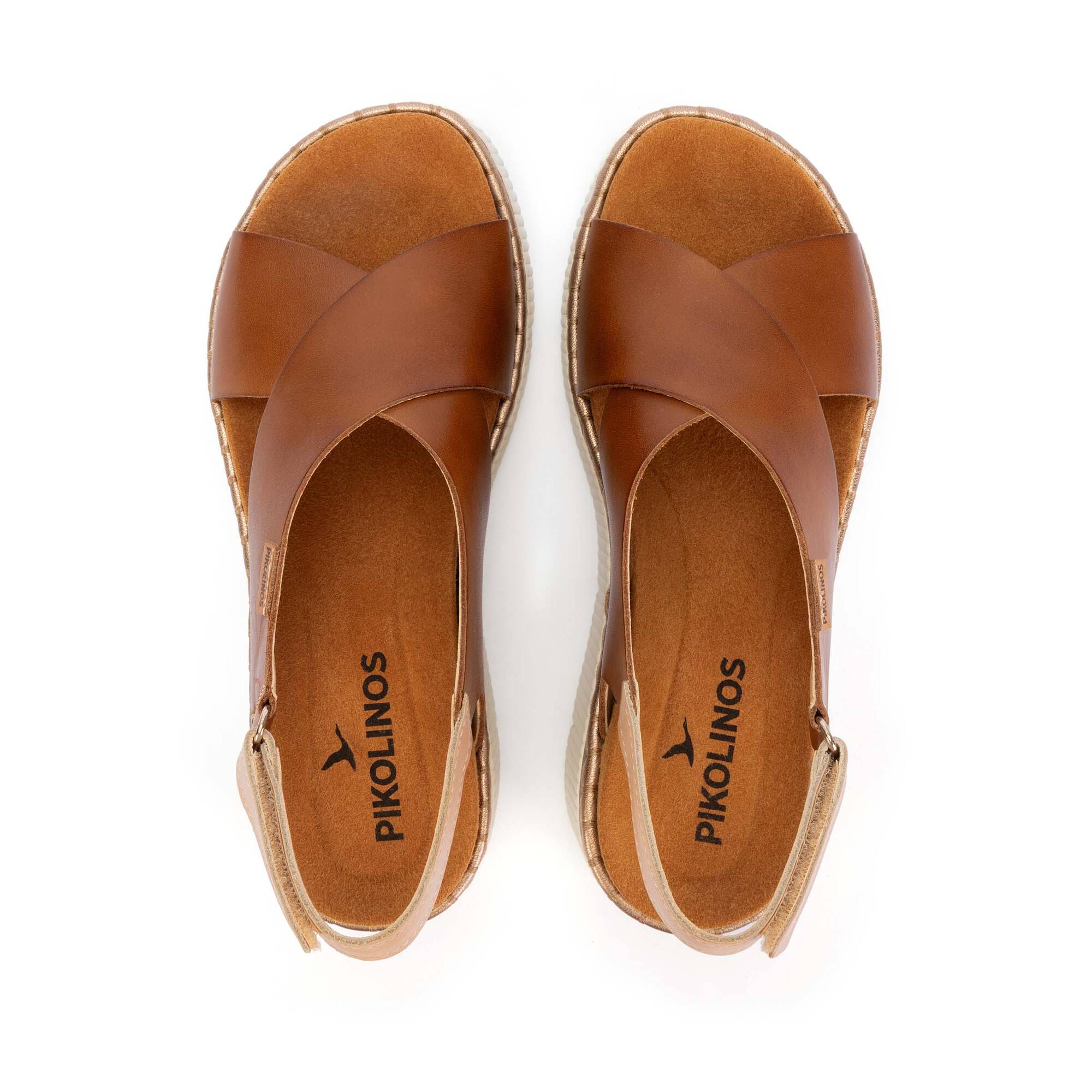 Keilabsatz & Plateau | GOMERA W0K-0606C1, BRANDY, large image number 100-W0K-0606C1_250_Pikolinos_GOMERA_BRANDY_full.jpg | null