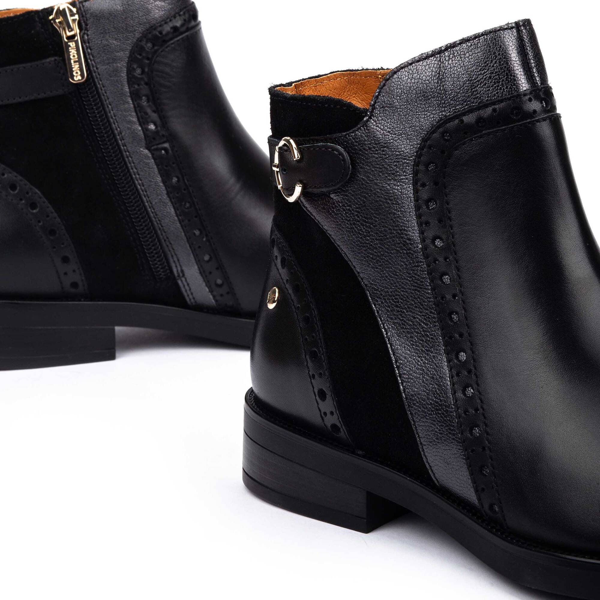 Botines planos | PUERTOLLANO W3C-8553C1, BLACK, large image number 60-W3C-8553C1_000_Pikolinos_PUERTOLLANO_BLACK_full.jpg | null